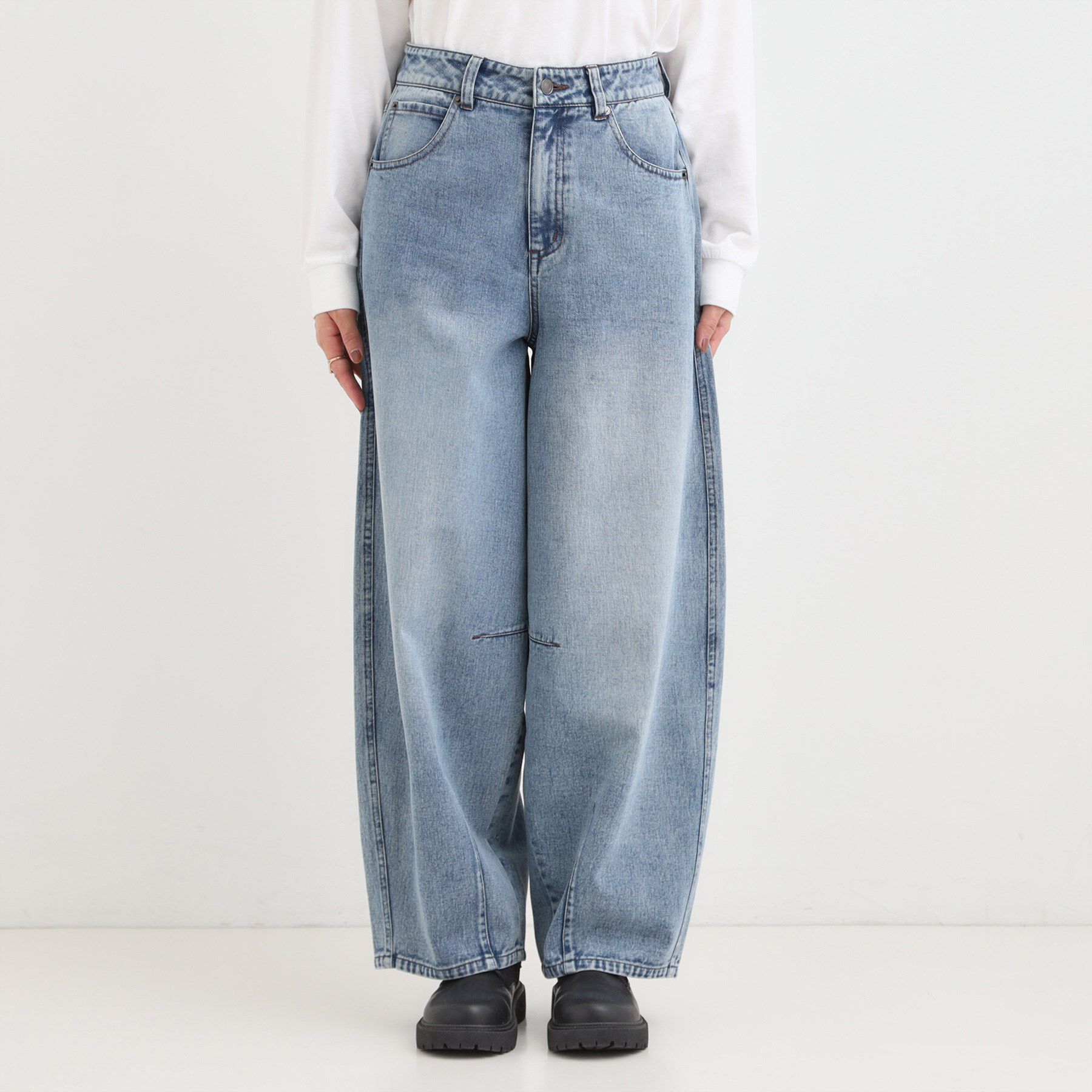 SHOO･LA･RUE「【S-LL】立体カーブデニムパンツ」|デニム|