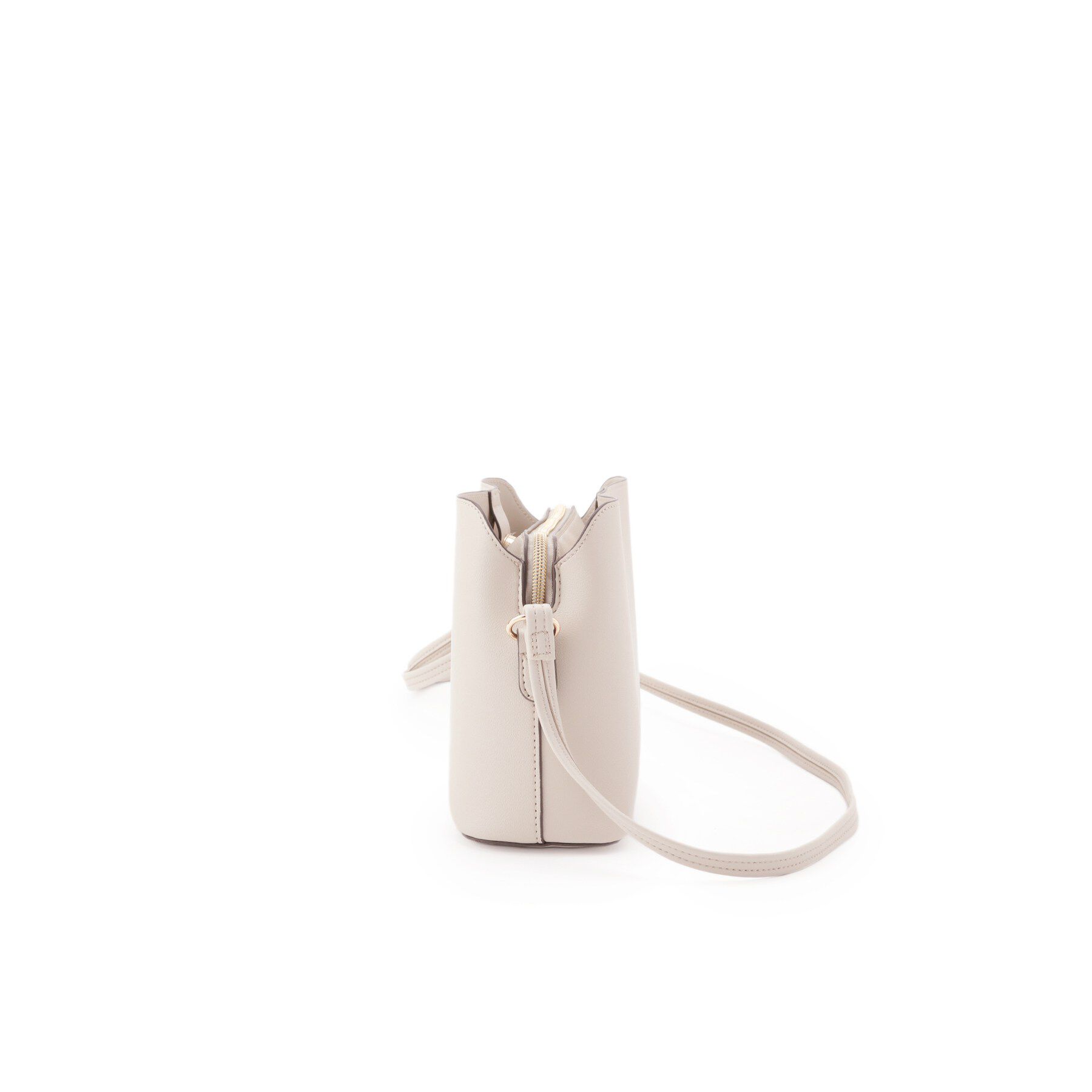 SHOO･LA･RUE「一枚革風3層ショルダーバッグ」|ショルダー・メッセンジャー|