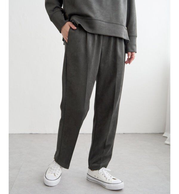 ikka「フェイクスエードテーパードパンツ」|その他|