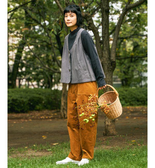 Lbc with Life「エクリュ パッカリング深Vベスト」|ダウンベスト・ベスト|