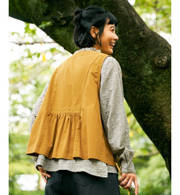 Lbc with Life「エクリュ パッカリング深Vベスト」|ダウンベスト・ベスト|