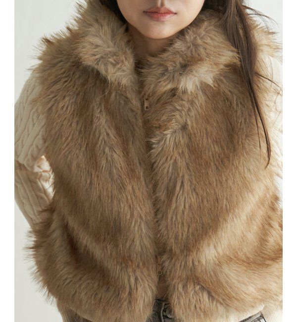 VENCE share style「フェイクファーショート丈ジレ」|その他|