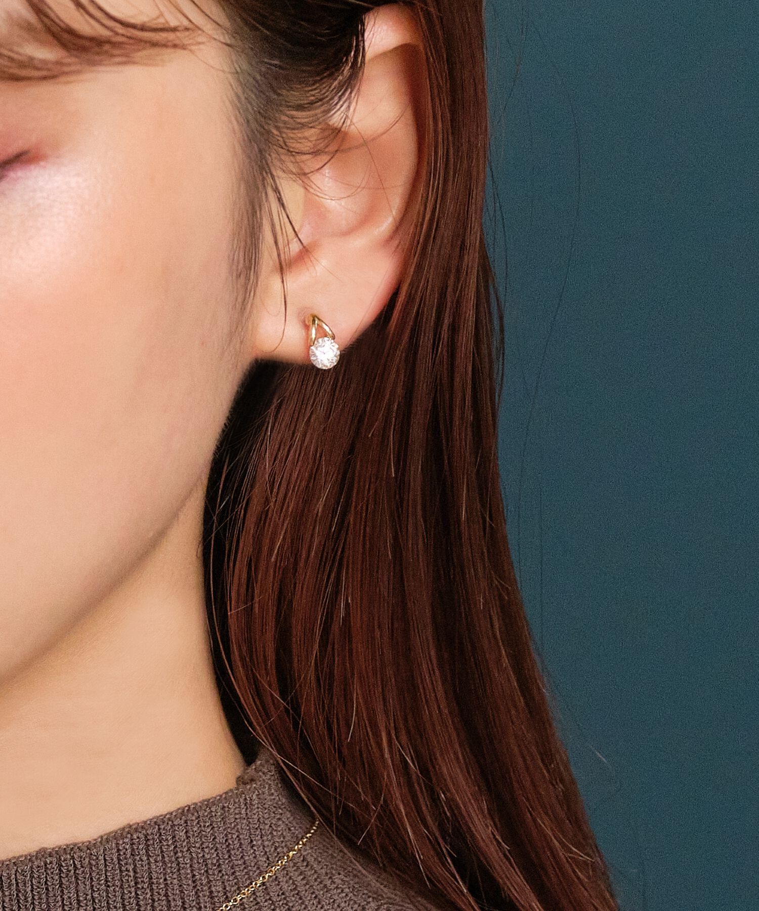 Phoebe「【金属アレルギー対応】ルーセントビジューセラミックピアス　イエローゴールド」|ピアス|