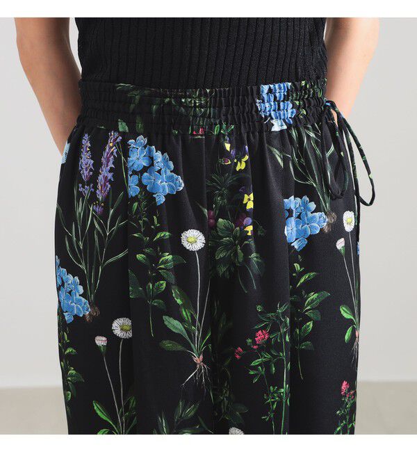 Demi-Luxe BEAMS 「【別注】TICCA / フラワー プリント パンツ」|チノ|