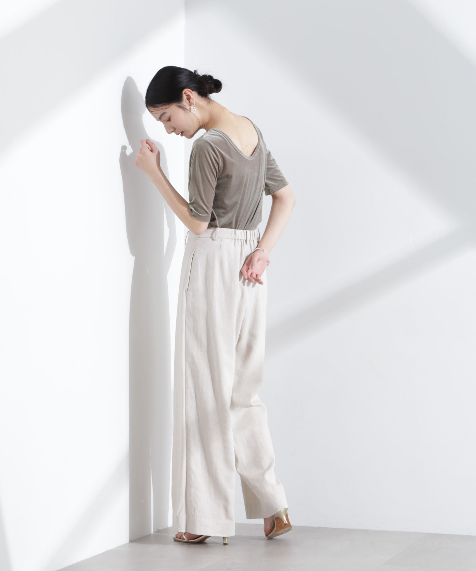 nano･universe「シアーベロアバックオープン5分袖Tシャツ」|Tシャツ・カットソー|