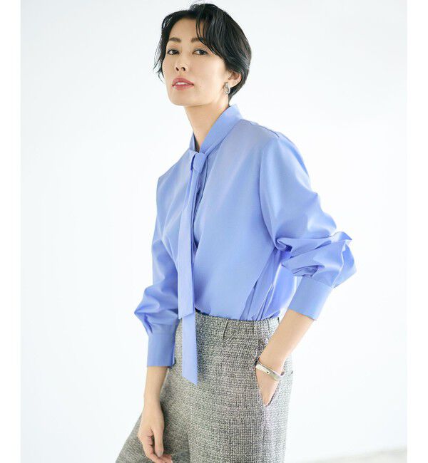 自由区「【カタログ掲載】ナチュラルタッチボウタイ ブラウス」|シャツ・ブラウス|サックス