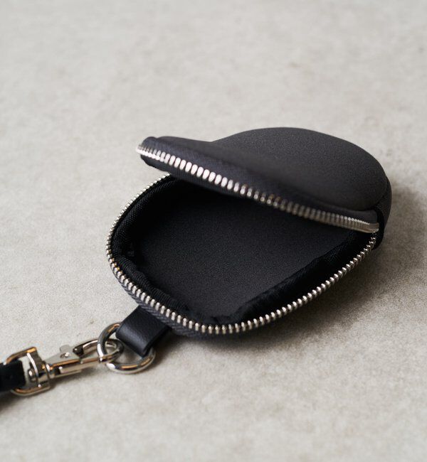  「【PAPILLONNER/パピヨネ】チャーム付きウェットワンショルダーバッグ」|トートバッグ|