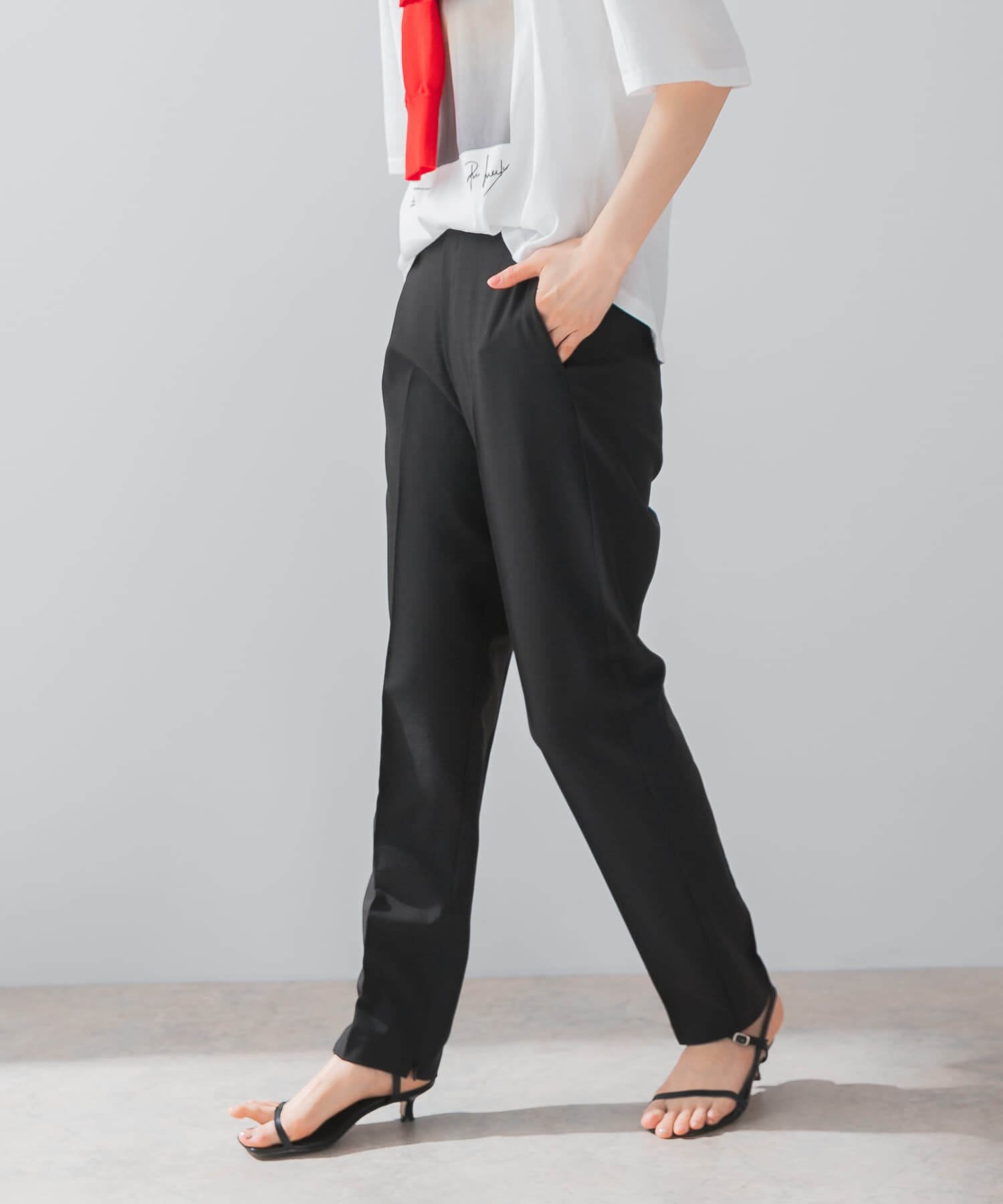 URBAN RESEARCH ROSSO「『UR TECH DRYLUXE』F by ROSSO　センタープレスストレートパンツ」|その他|