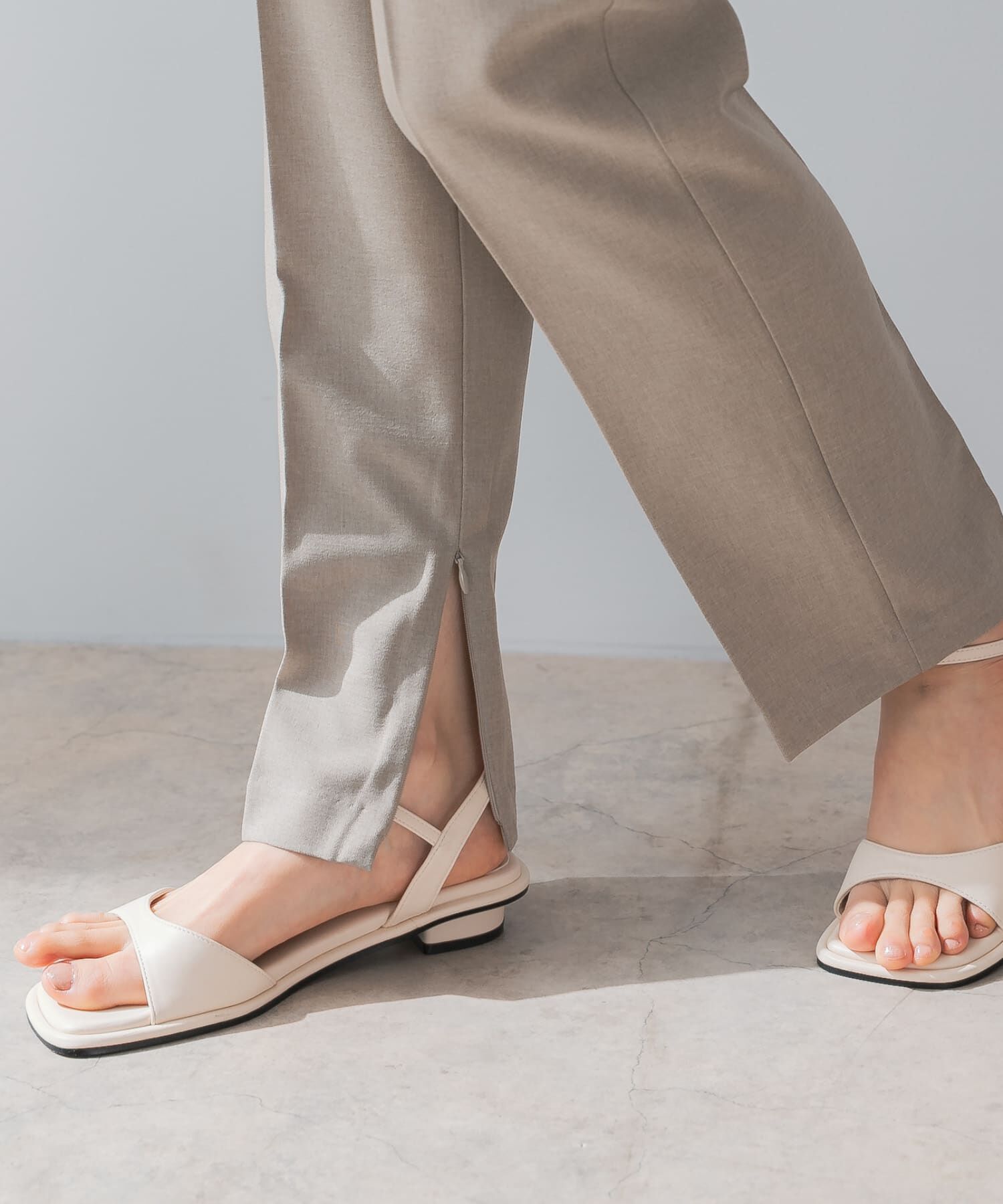 URBAN RESEARCH ROSSO「『UR TECH DRYLUXE』F by ROSSO　センタープレスストレートパンツ」|その他|