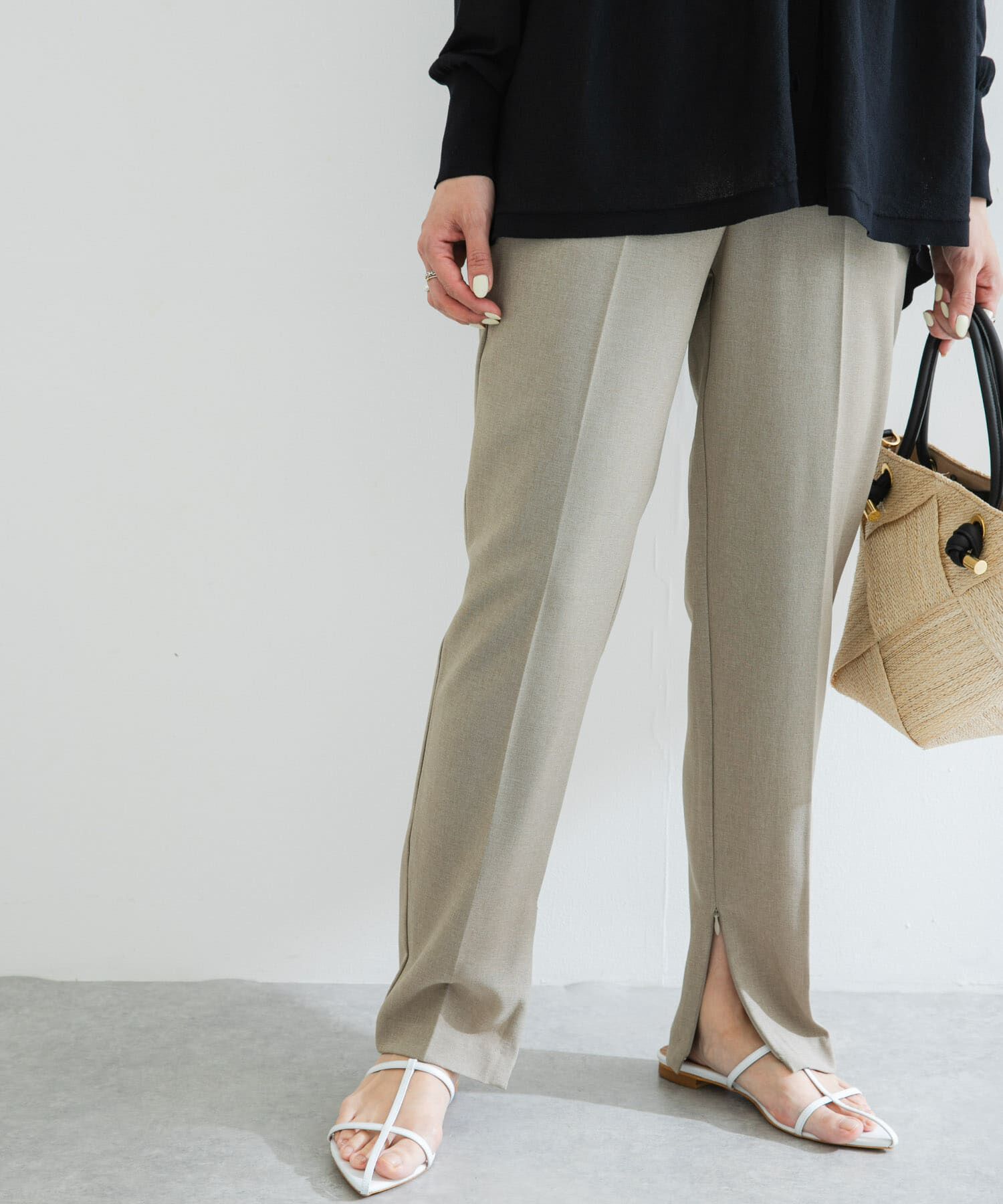 URBAN RESEARCH ROSSO「『UR TECH DRYLUXE』F by ROSSO　センタープレスストレートパンツ」|その他|