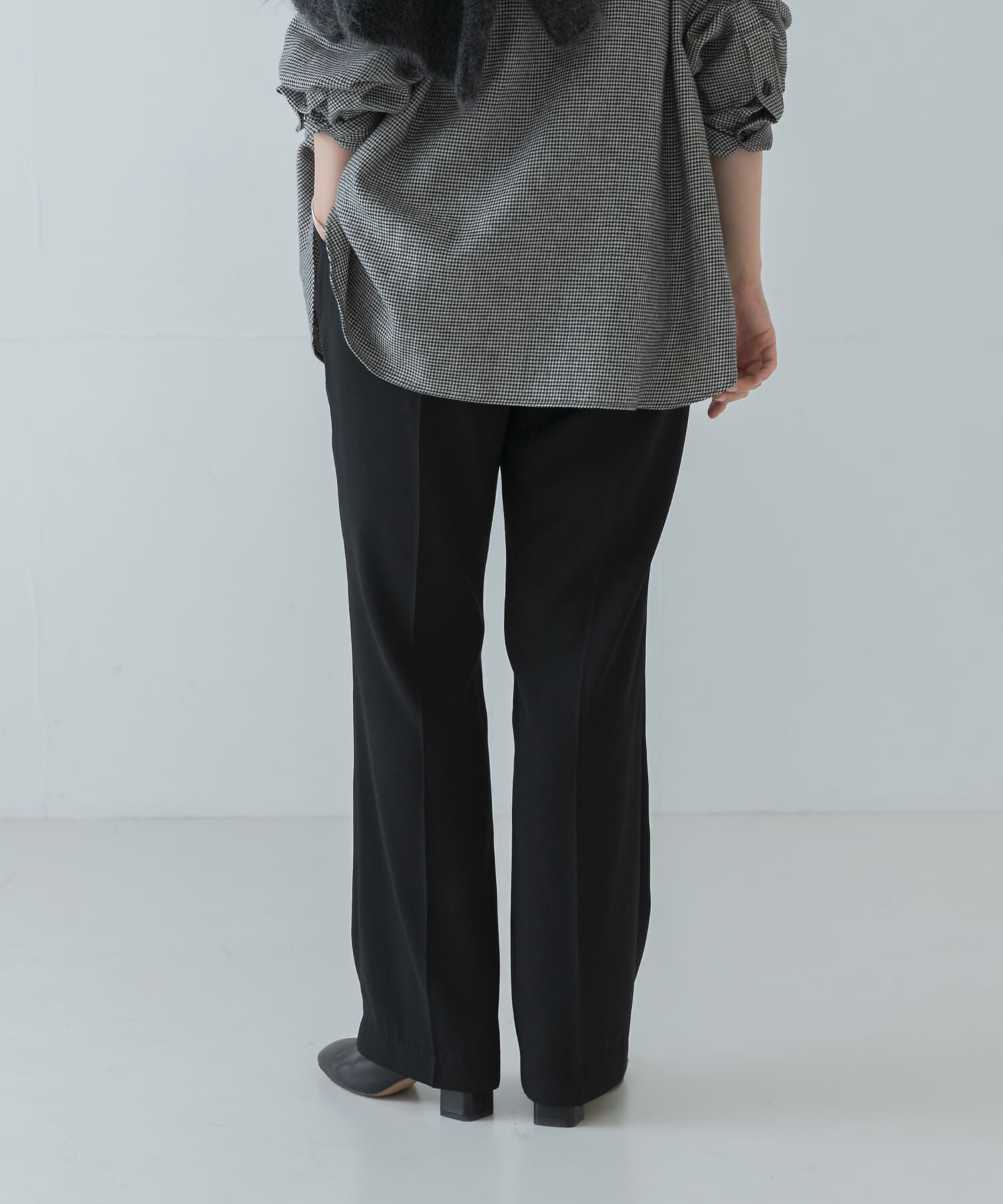 URBAN RESEARCH「バックサテンスリムイージーパンツ」|その他|