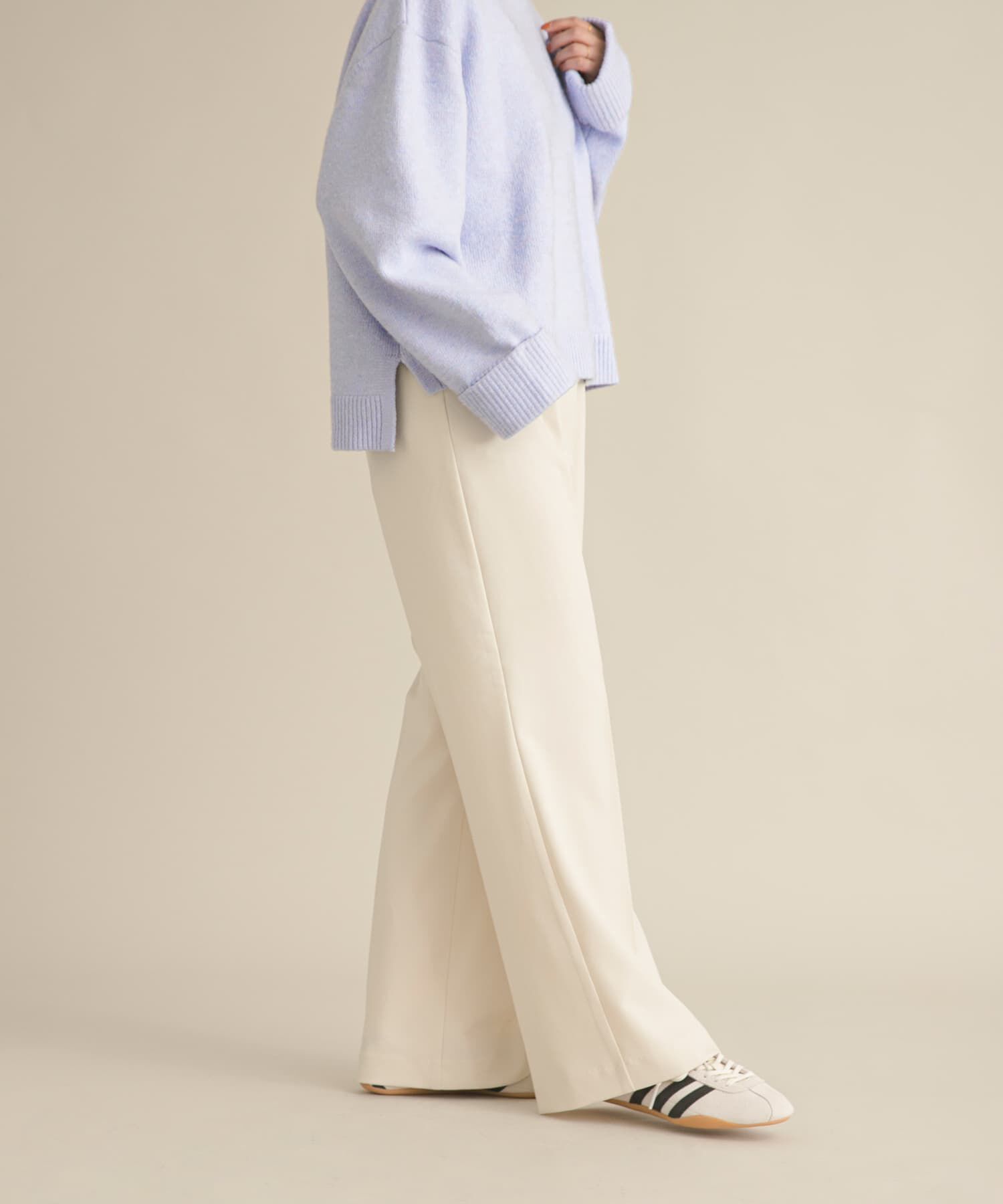 URBAN RESEARCH DOORS「『WEB/一部店舗限定』センタープレスフレアパンツ」|その他|