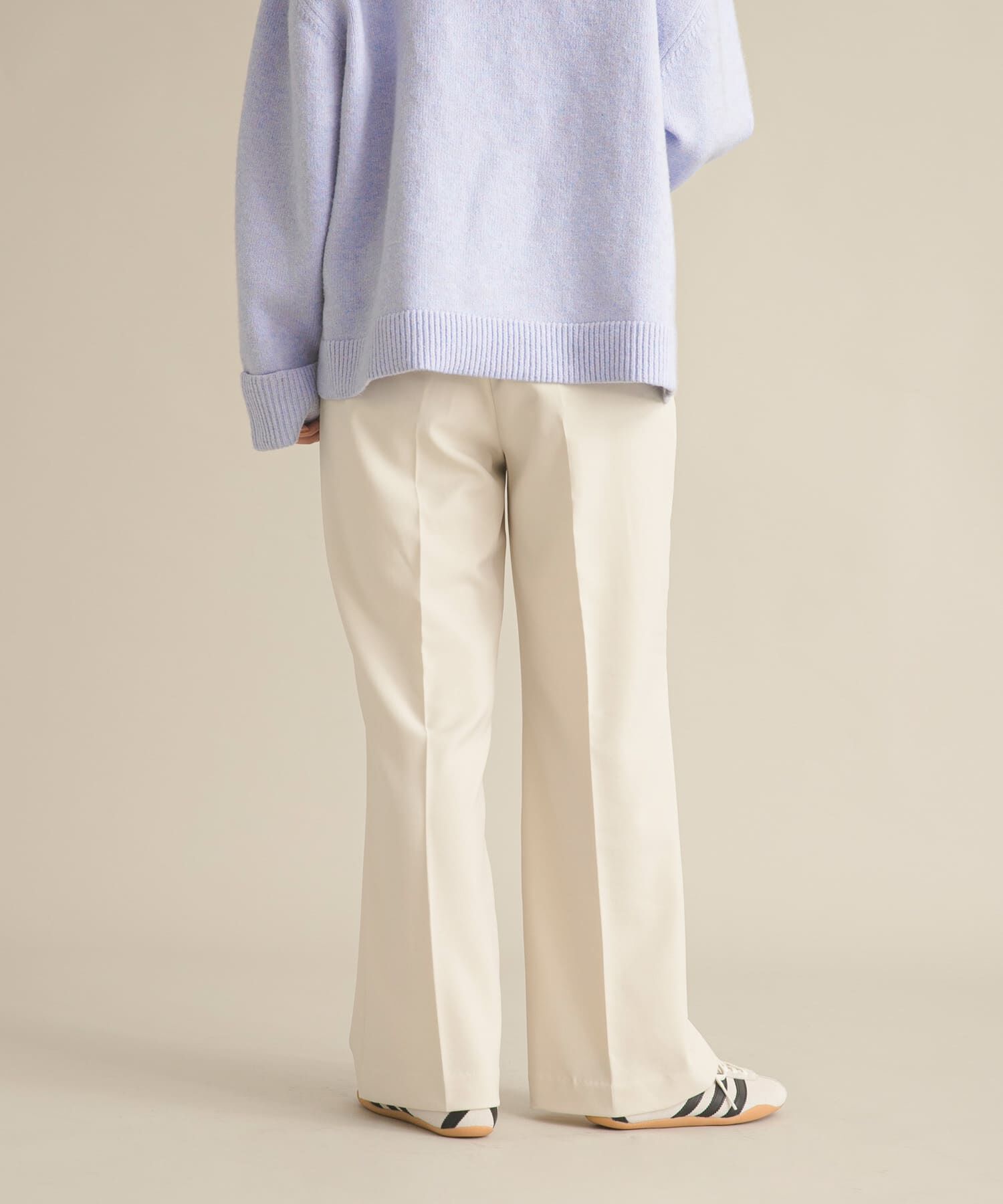 URBAN RESEARCH DOORS「『WEB/一部店舗限定』センタープレスフレアパンツ」|その他|