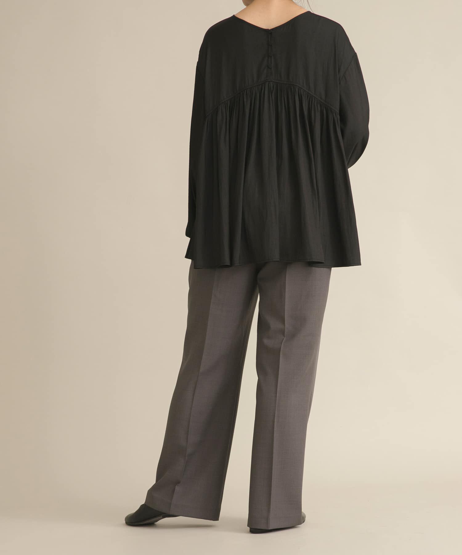 URBAN RESEARCH DOORS「『WEB/一部店舗限定』センタープレスフレアパンツ」|その他|