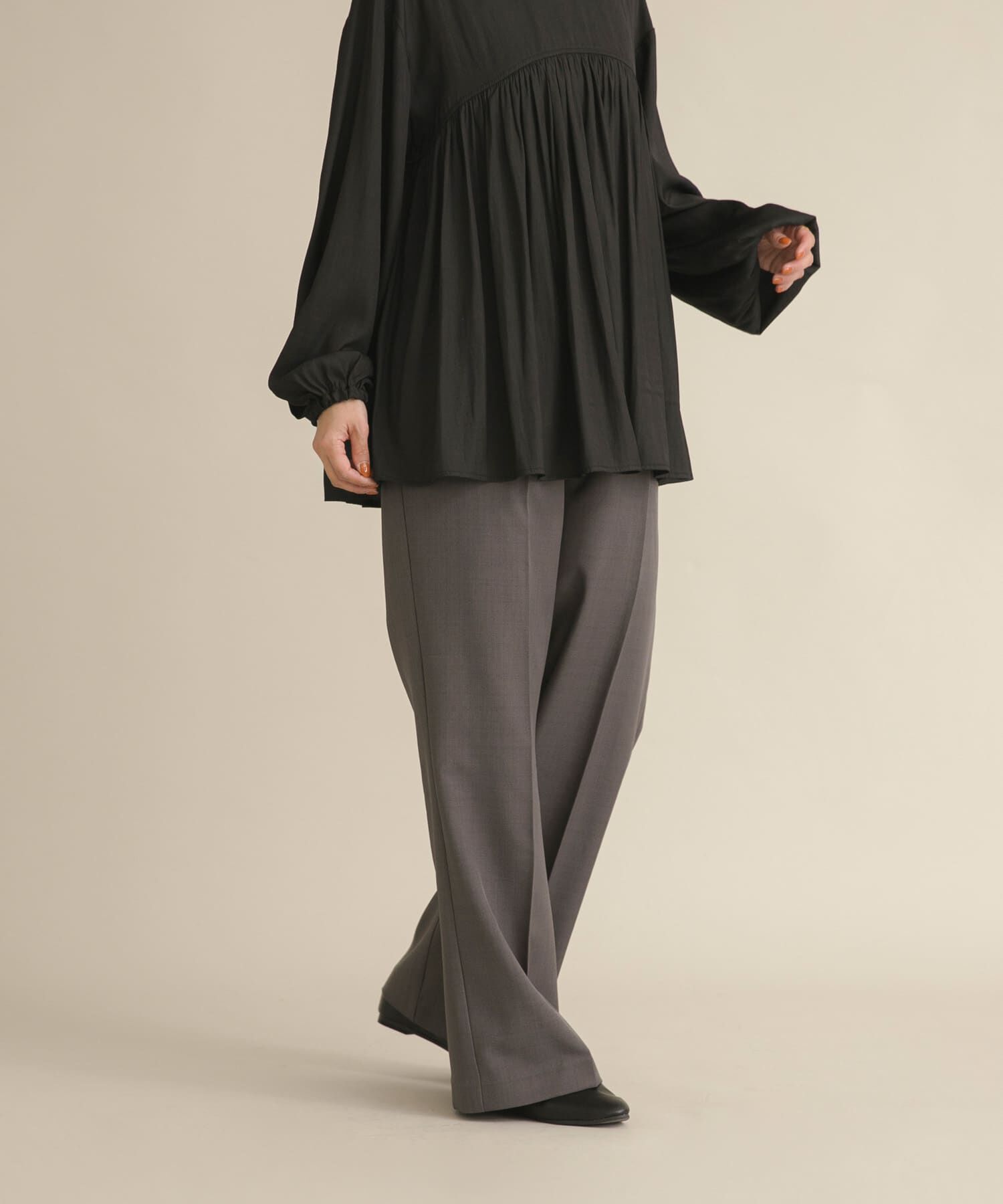 URBAN RESEARCH DOORS「『WEB/一部店舗限定』センタープレスフレアパンツ」|その他|