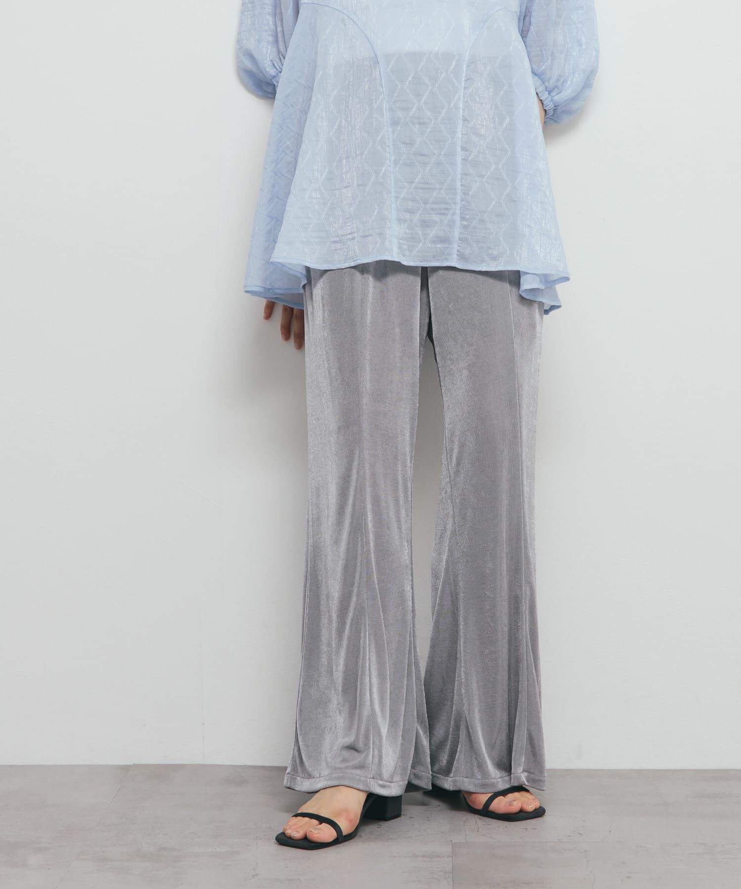  「シャイニーイージーフレアパンツ」|その他|