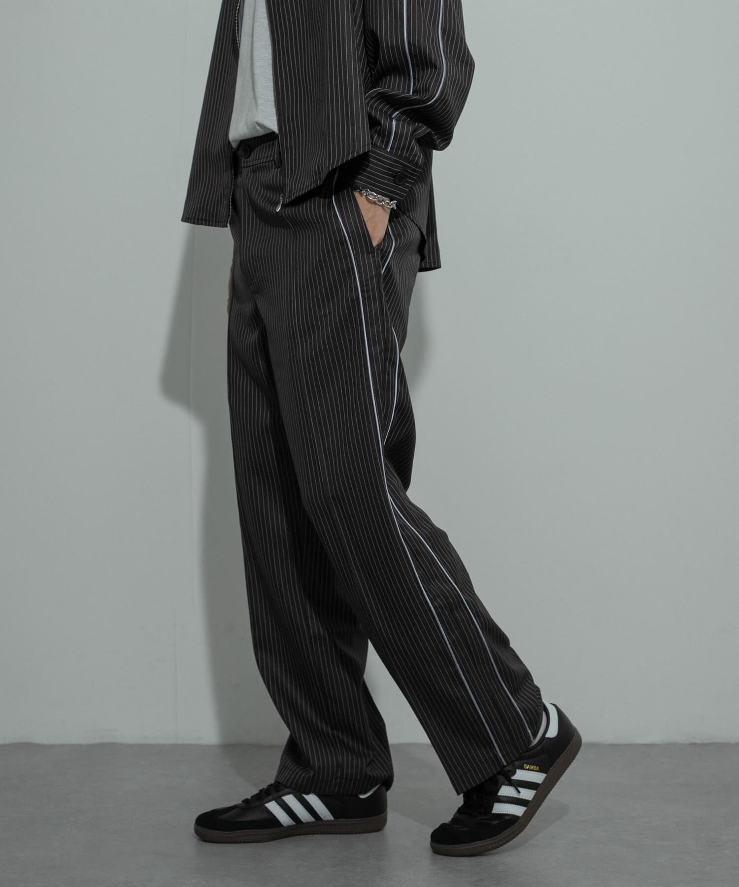 SENSE OF PLACE by URBAN RESEARCH「サイドラインピンストライプスラックス」|その他|