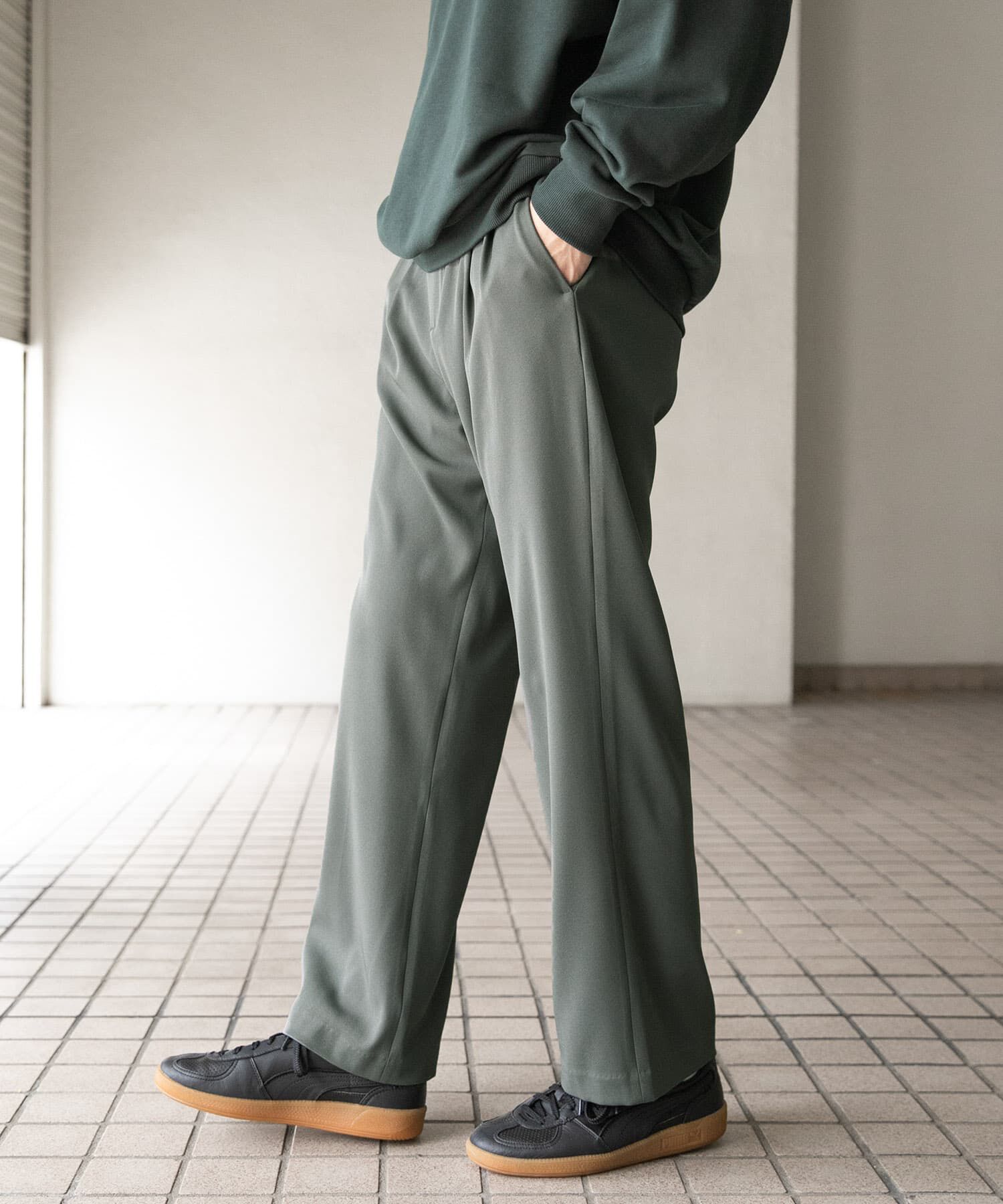 SENSE OF PLACE by URBAN RESEARCH「ストレッチテーパードスラックス」|その他|カーキ