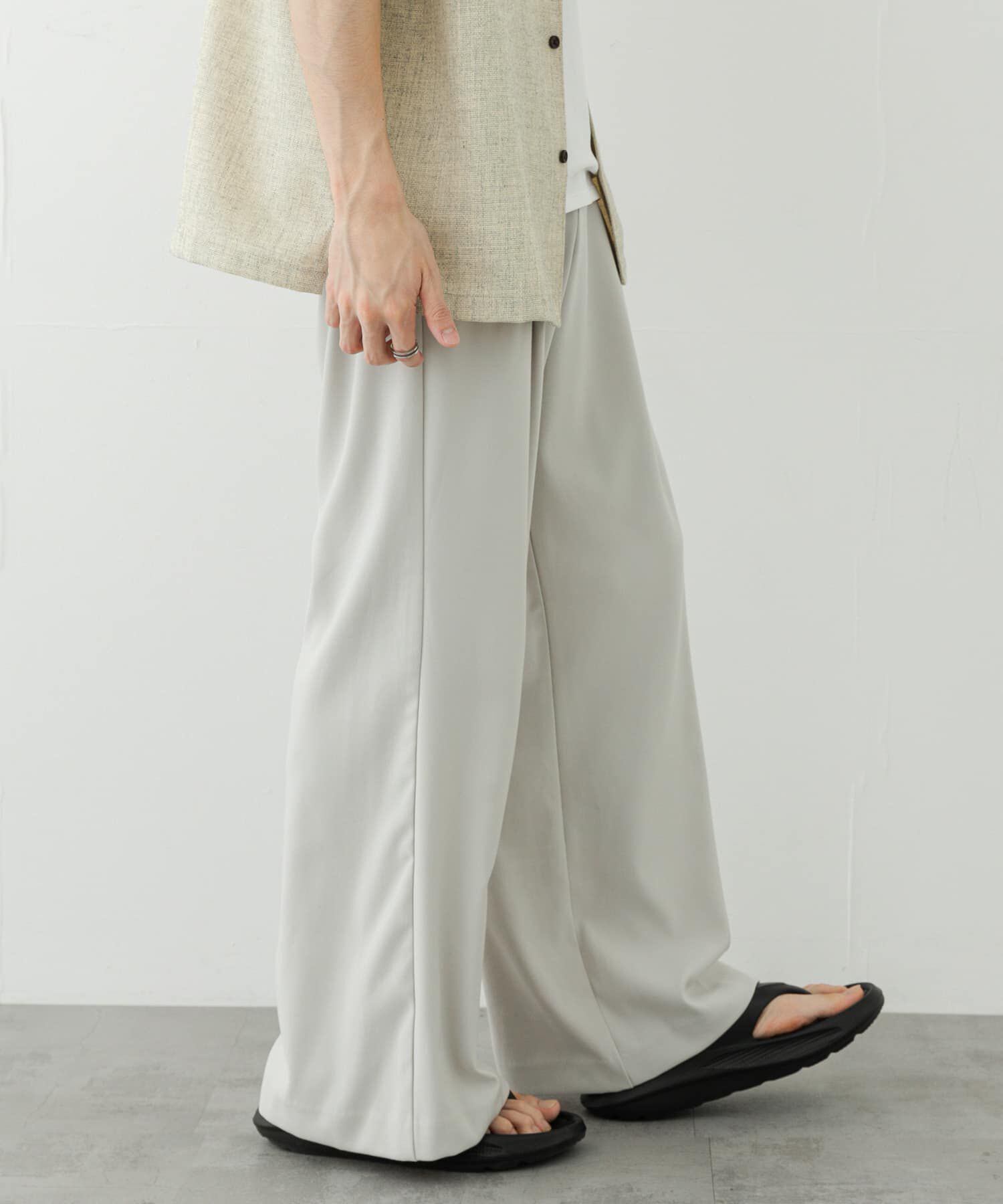 SENSE OF PLACE by URBAN RESEARCH「2タックフレアワイドスラックス」|その他|ライトベージュ