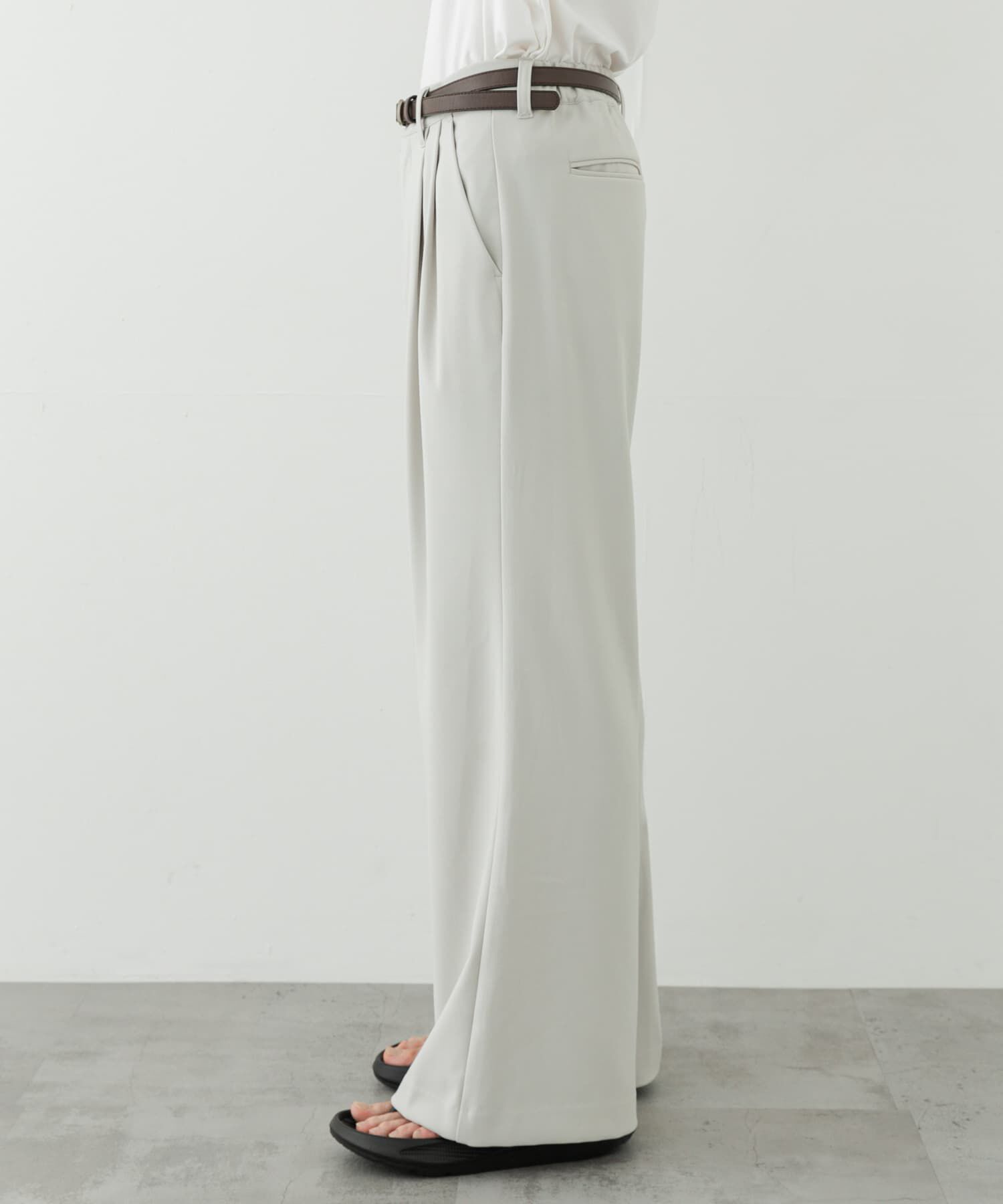 SENSE OF PLACE by URBAN RESEARCH「2タックフレアワイドスラックス」|その他|