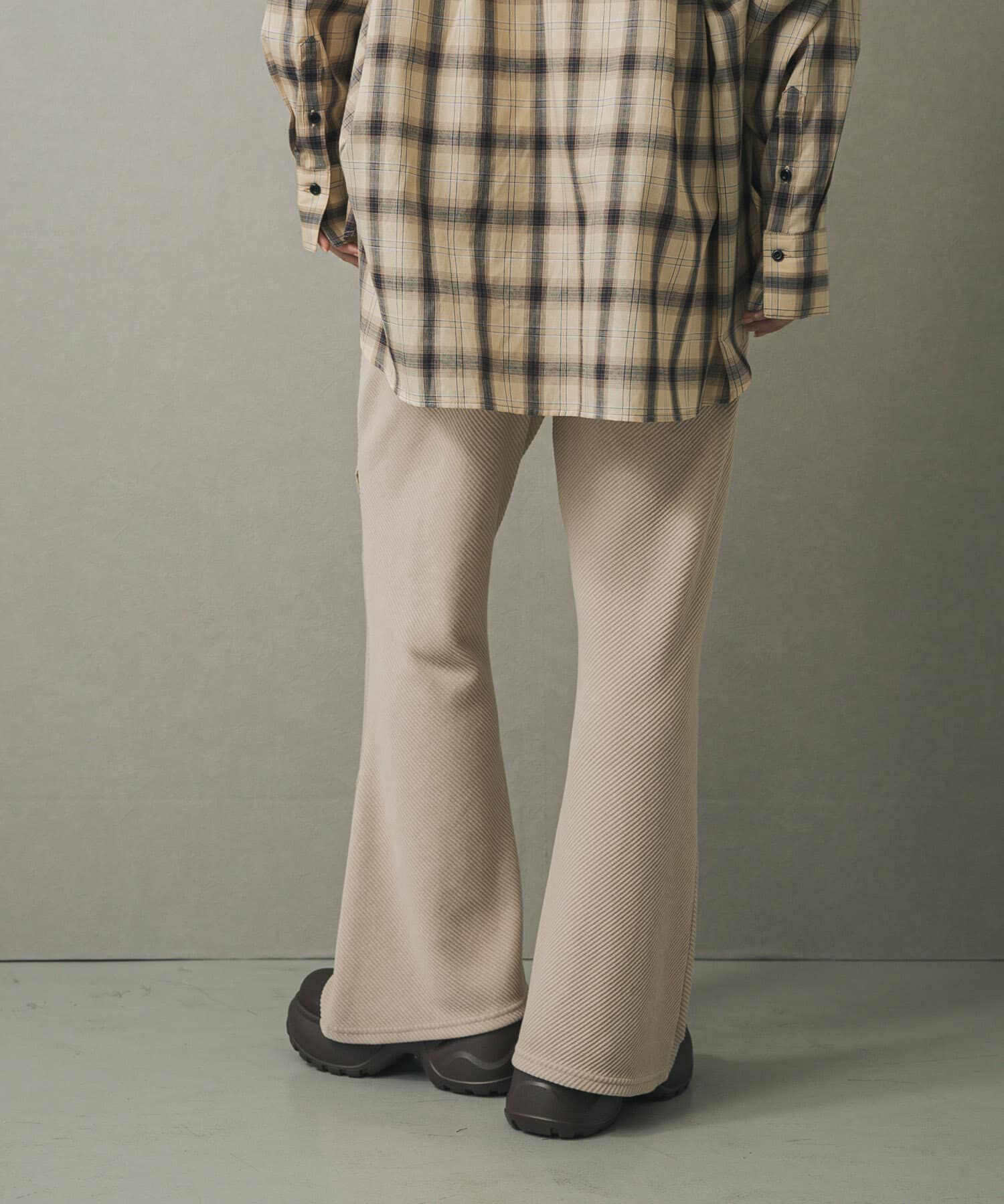 SENSE OF PLACE by URBAN RESEARCH「カットフレアパンツ」|その他|