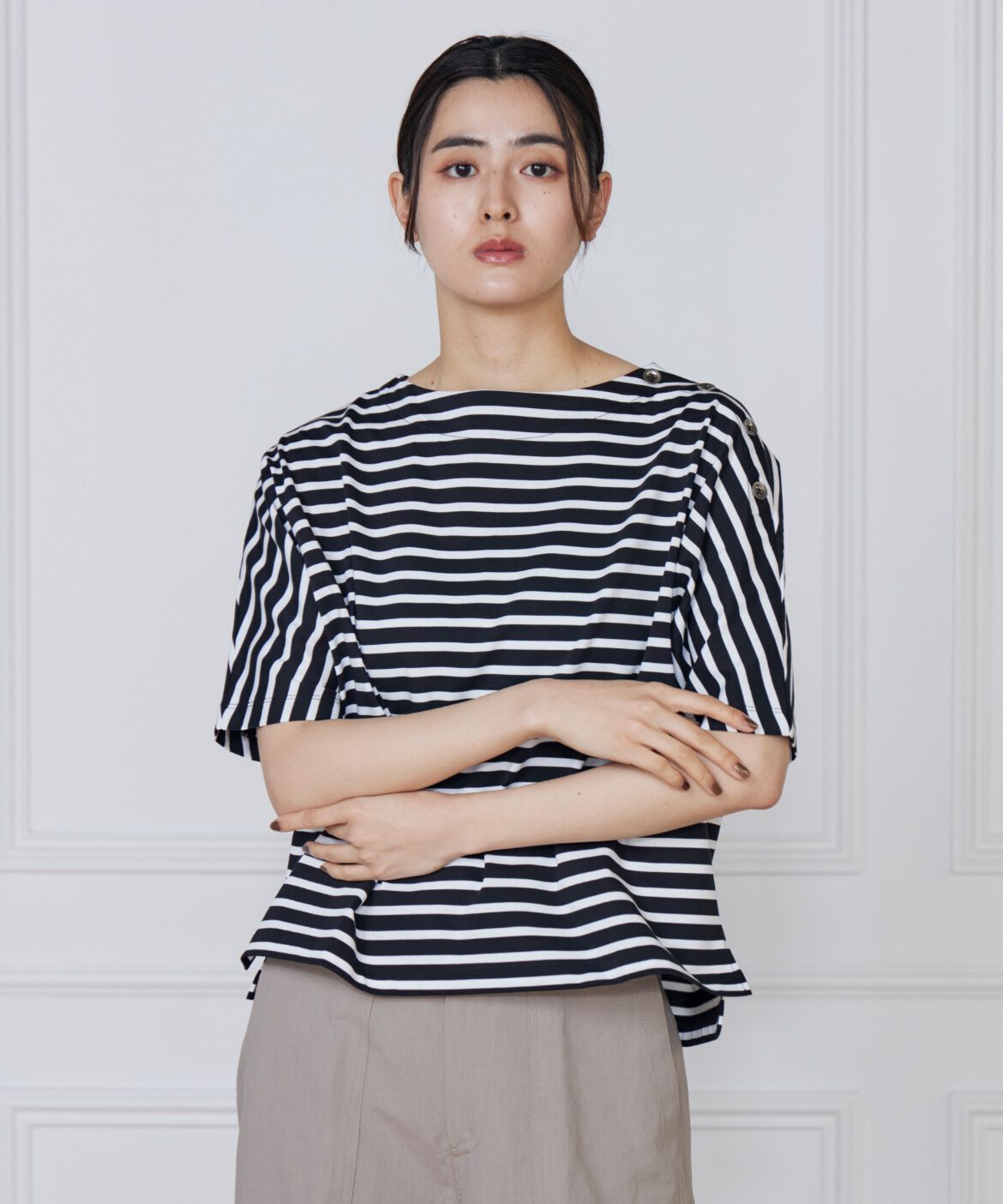 DAY by DAY it&rsquo;s international「ボタンポイントドルマンスリーブプルオーバー」|Tシャツ・カットソー|