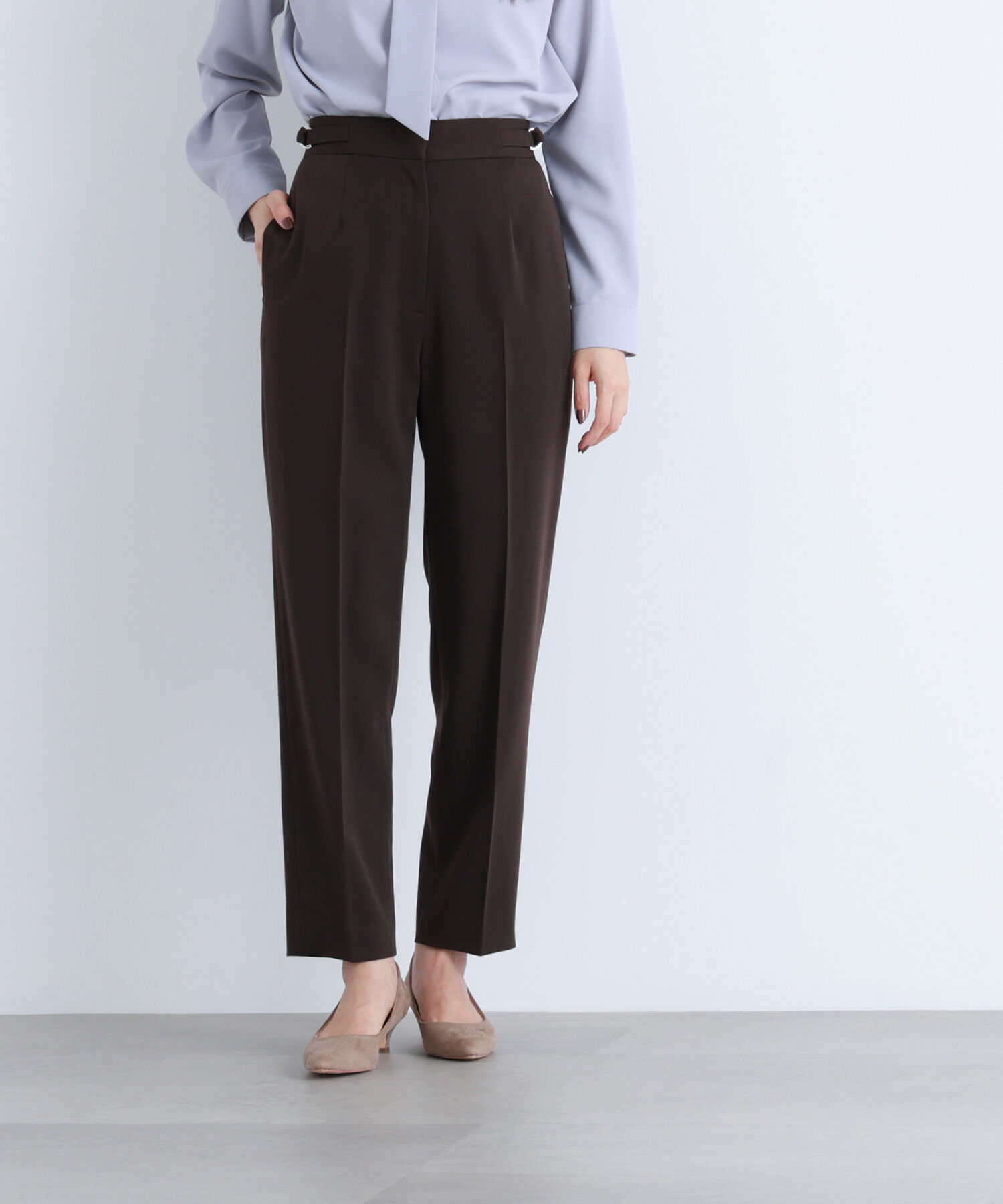  「サイドバックルテーパードパンツ」|その他|