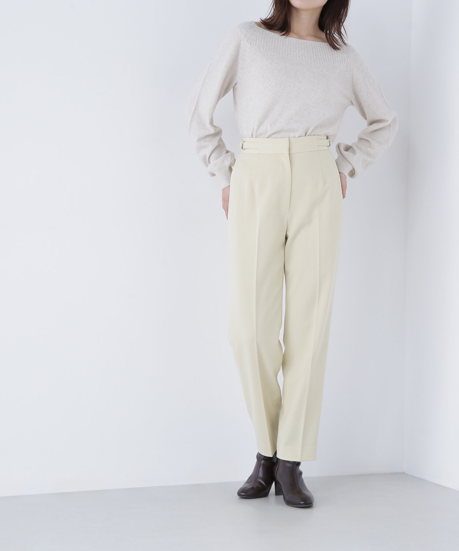  「サイドバックルテーパードパンツ」|その他|