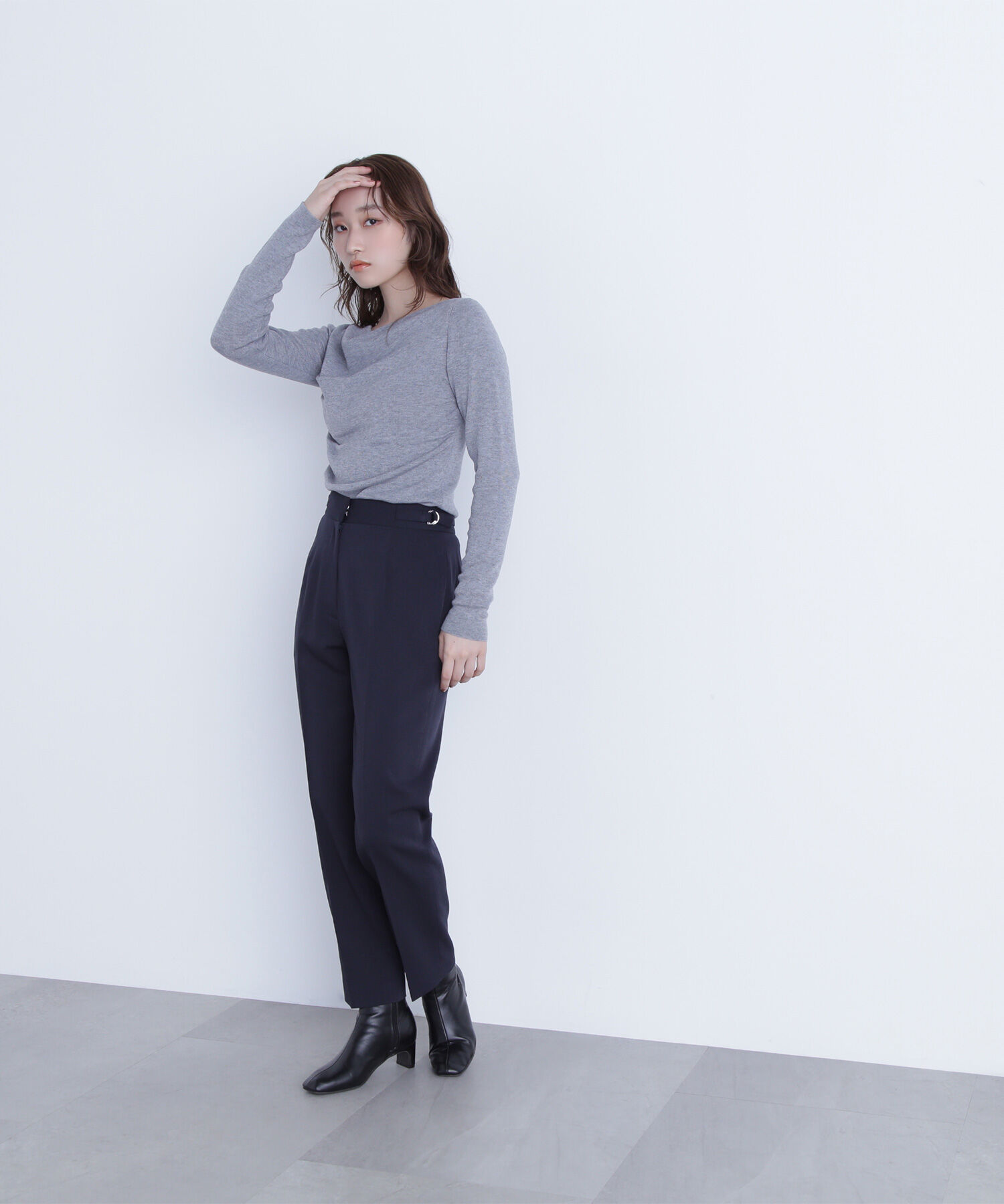  「サイドバックルテーパードパンツ」|その他|