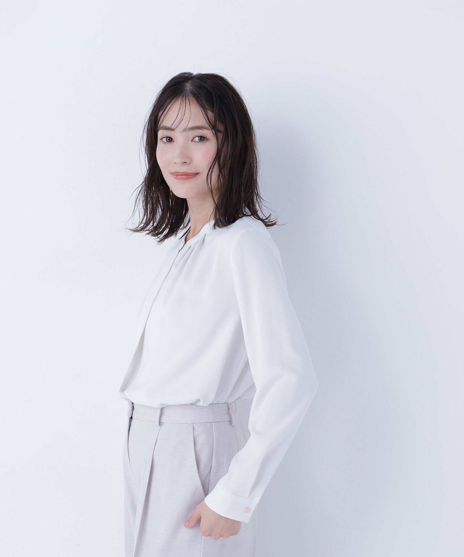  「フロントタックブラウス」|シャツ・ブラウス|