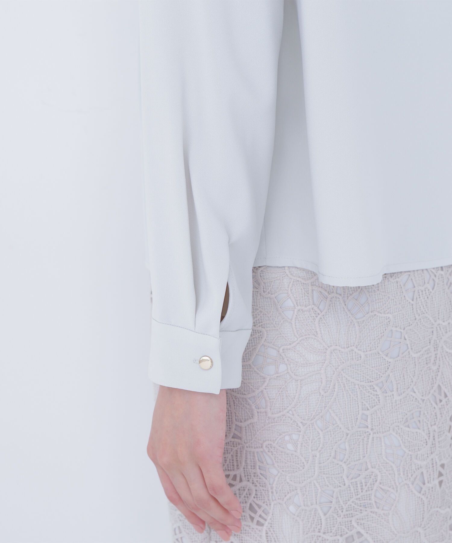  「フロントタックブラウス」|シャツ・ブラウス|