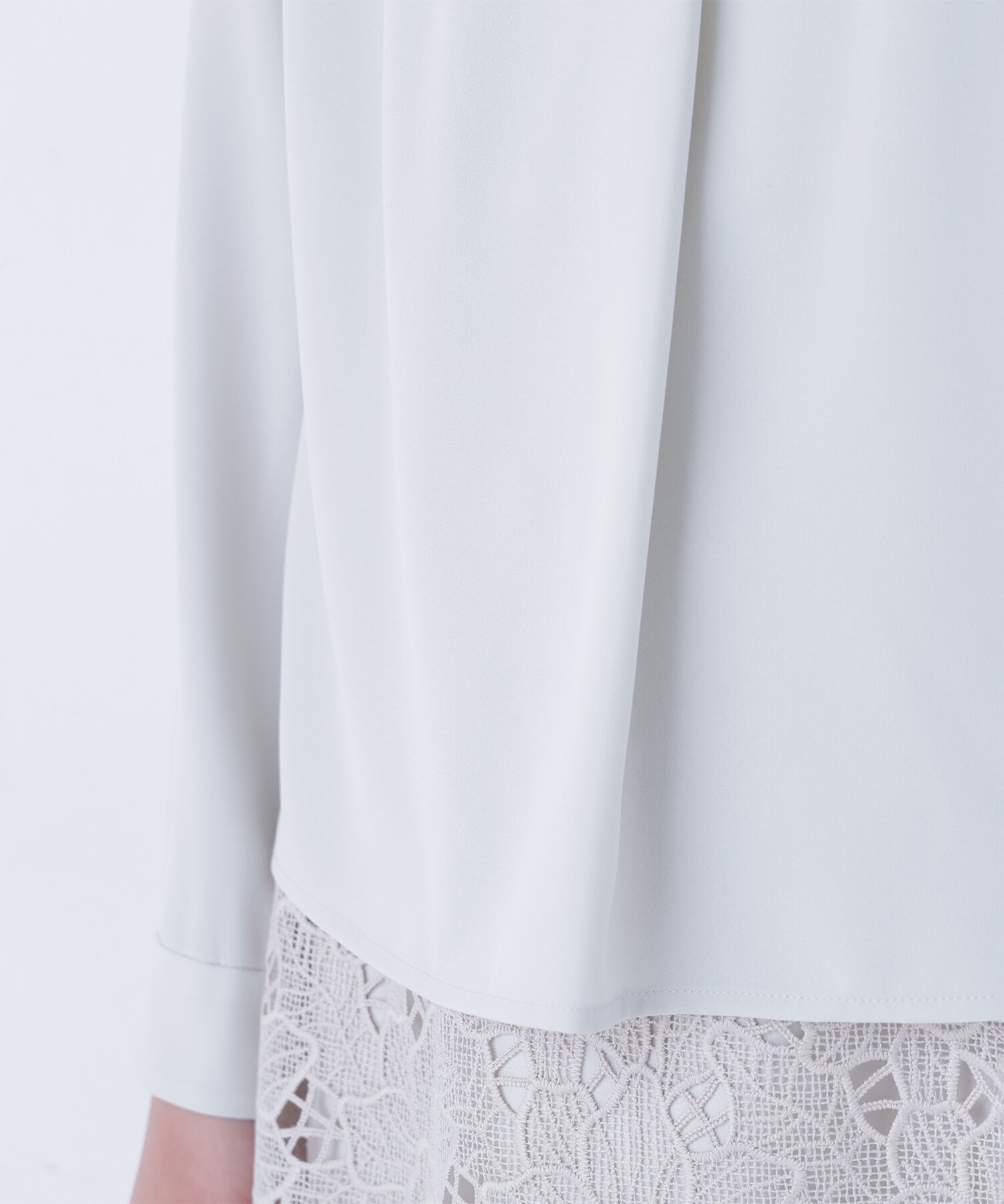  「フロントタックブラウス」|シャツ・ブラウス|