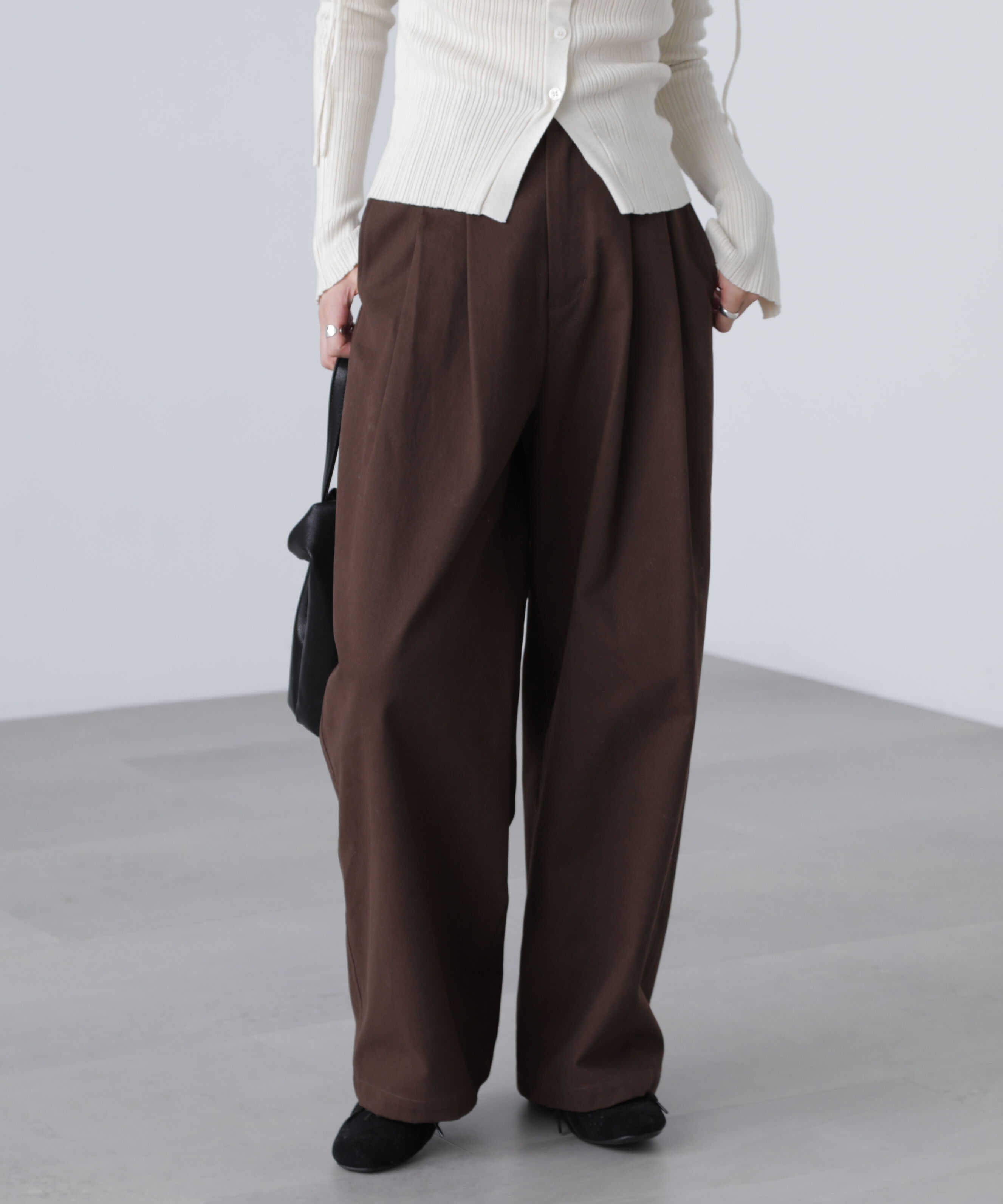  「微起毛ツータックボリュームパンツ」|その他|