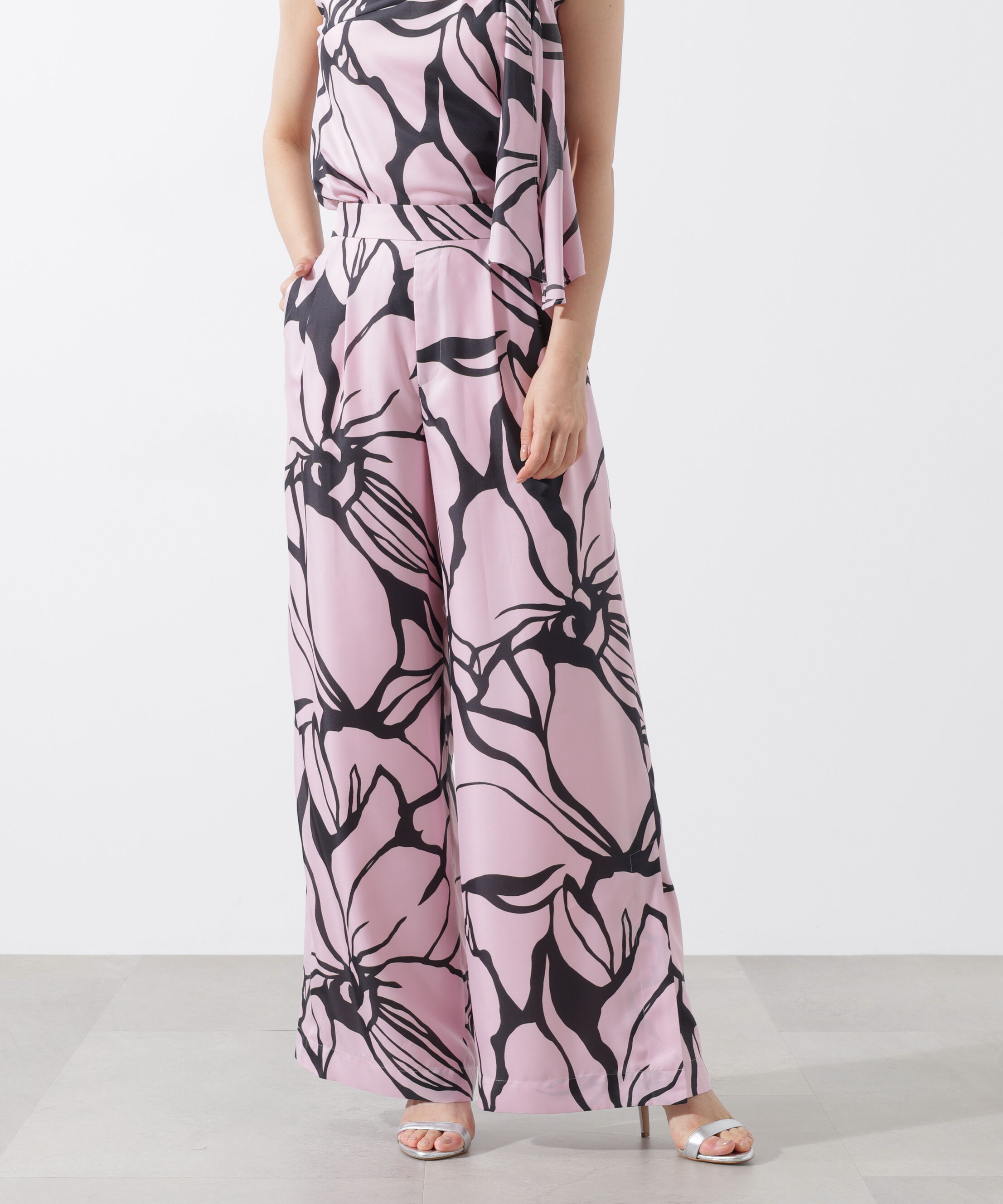  「アートフラワープリントパンツ」|その他|