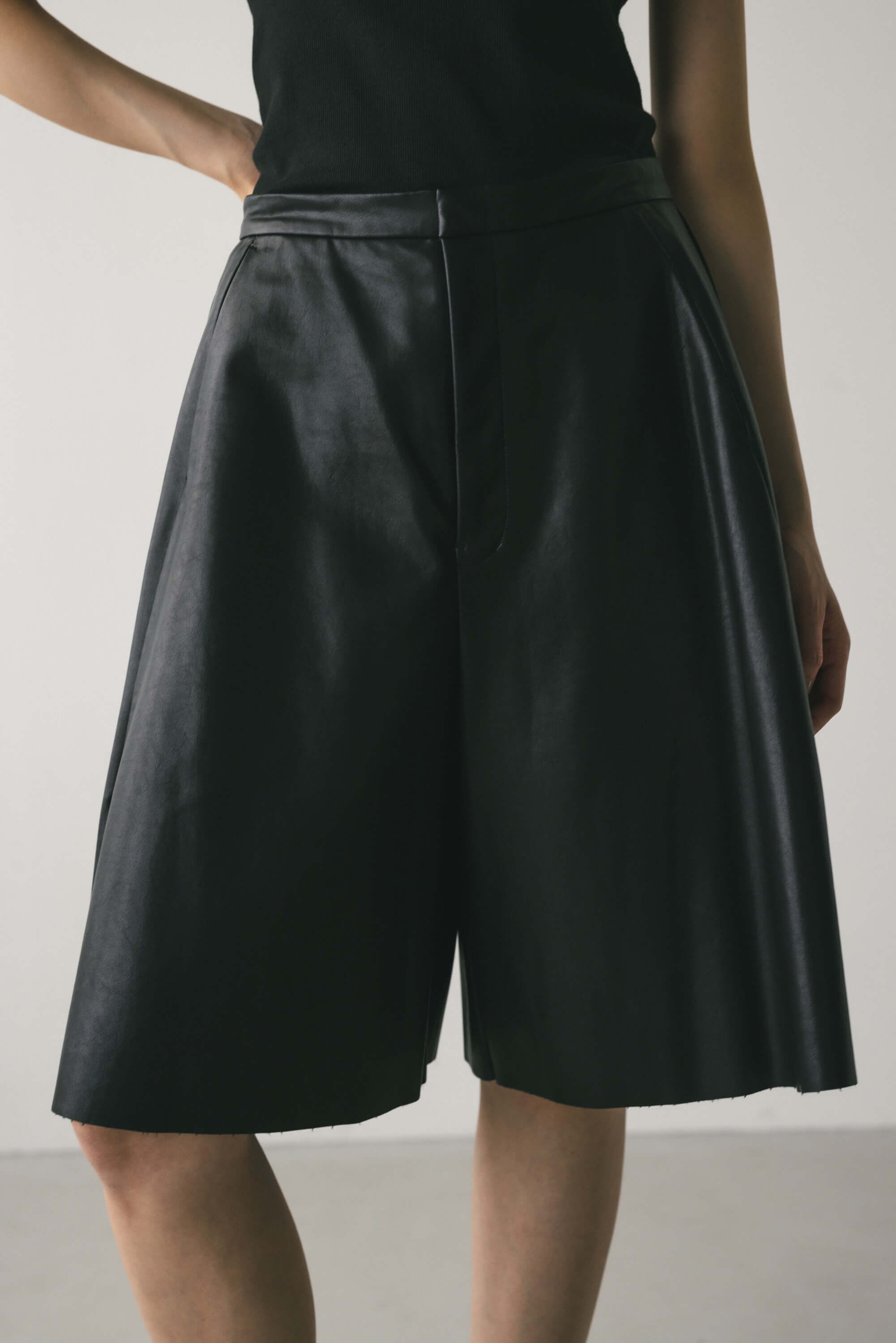 STYLEMIXER「フェイクレザーハーフパンツ」|その他|