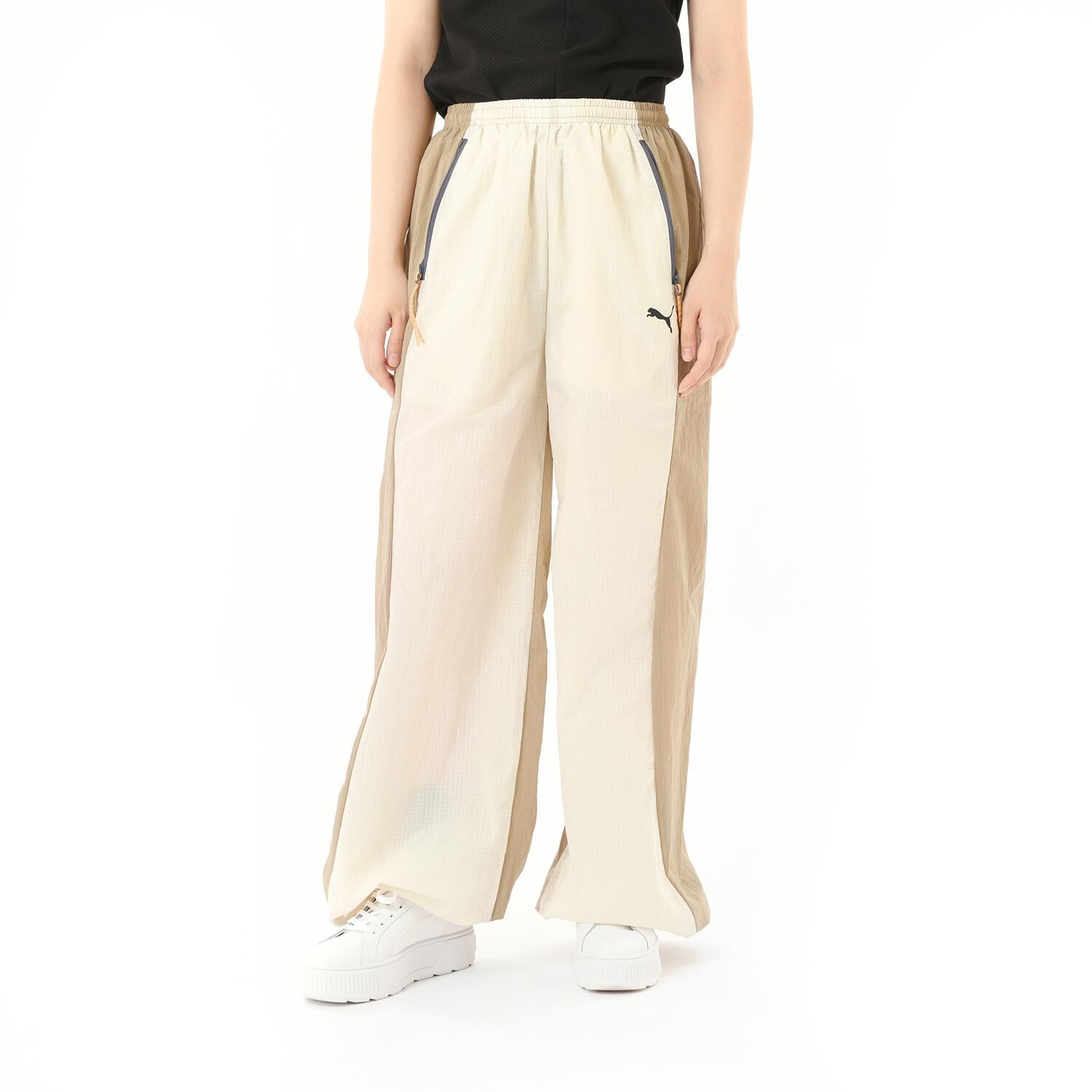 PUMA「【PUMA ｳｪｱ】W DARE TO PARACHUTE PANTS WV」|チノ|ホワイト