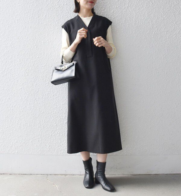 SHIPS any「《予約》SHIPS any:〈洗濯機可能〉シャーク Vネック Iライン ロング ワンピース」|ワンピース|