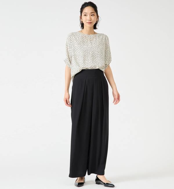 TIARA「モノトーンリーフプリントドルマンブラウス」|シャツ・ブラウス|