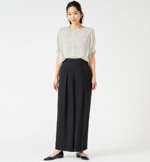 TIARA「モノトーンリーフプリントドルマンブラウス」|シャツ・ブラウス|