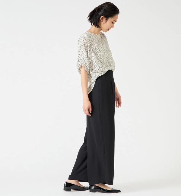 TIARA「モノトーンリーフプリントドルマンブラウス」|シャツ・ブラウス|