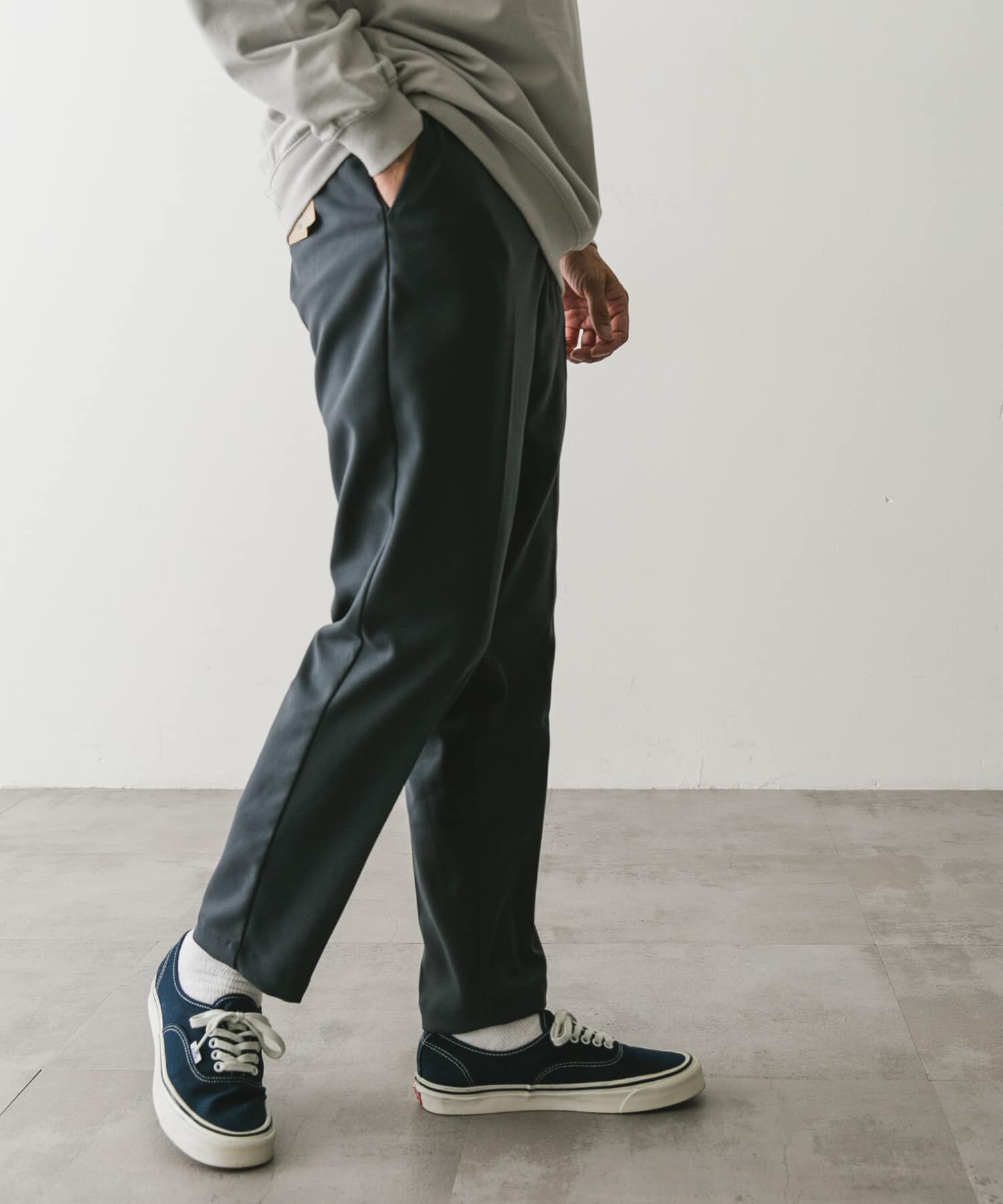 URBAN RESEARCH DOORS「ウールライクテーパードトラウザー」|その他|