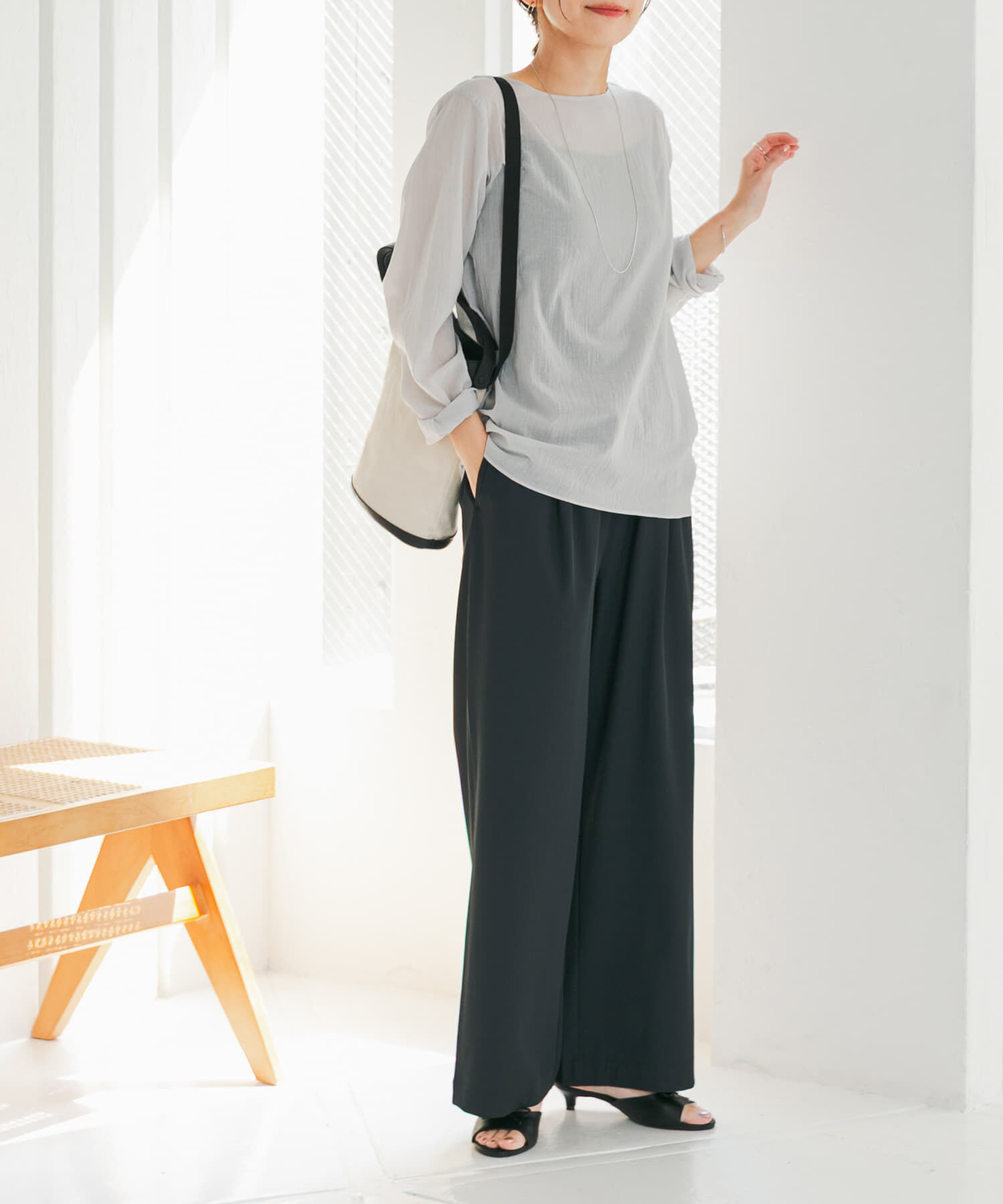 URBAN RESEARCH DOORS「『仁村紗和さん着用』『UR TECH』サマシェアストレートイージーパンツ」|その他|