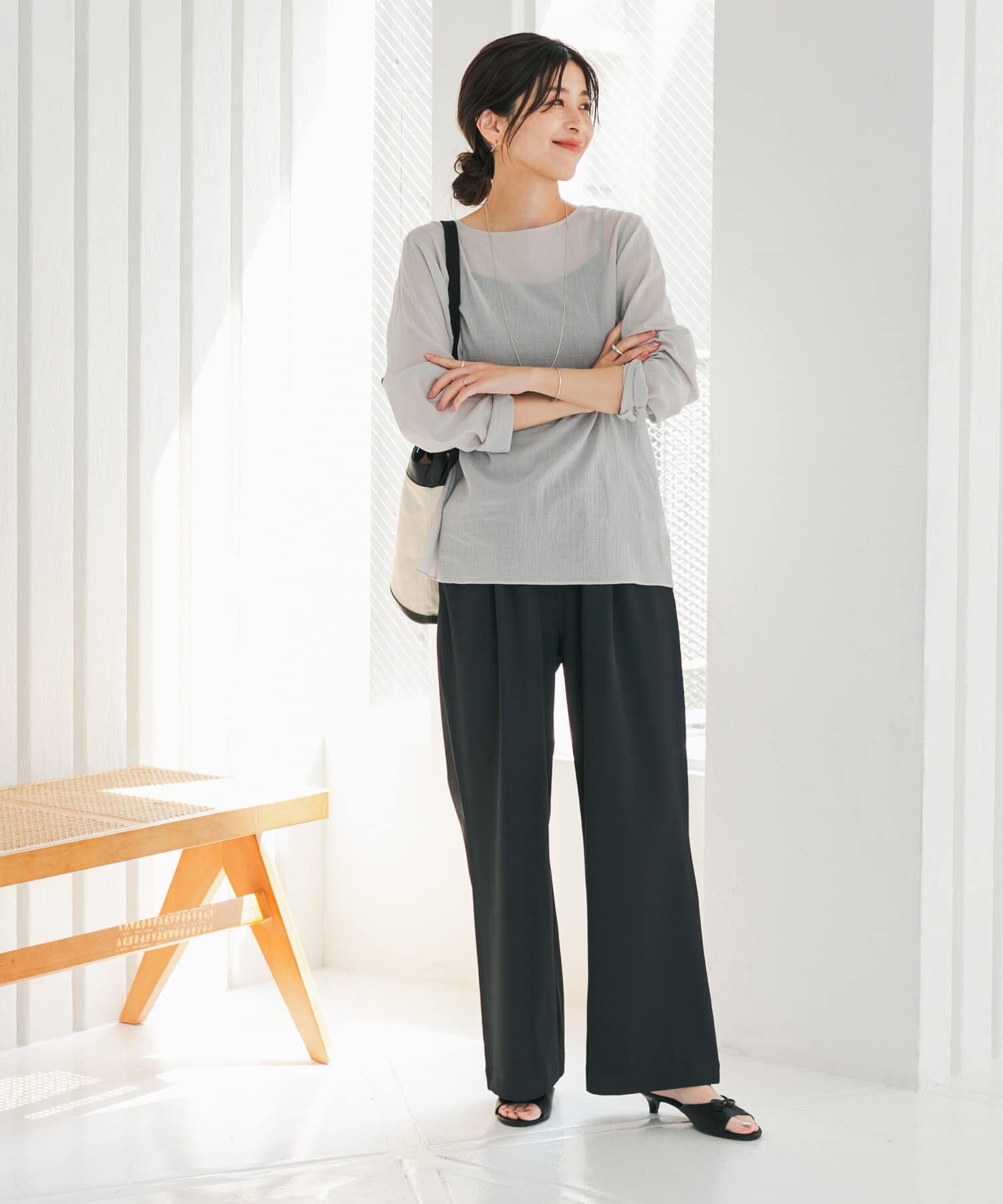 URBAN RESEARCH DOORS「『仁村紗和さん着用』『UR TECH』サマシェアストレートイージーパンツ」|その他|