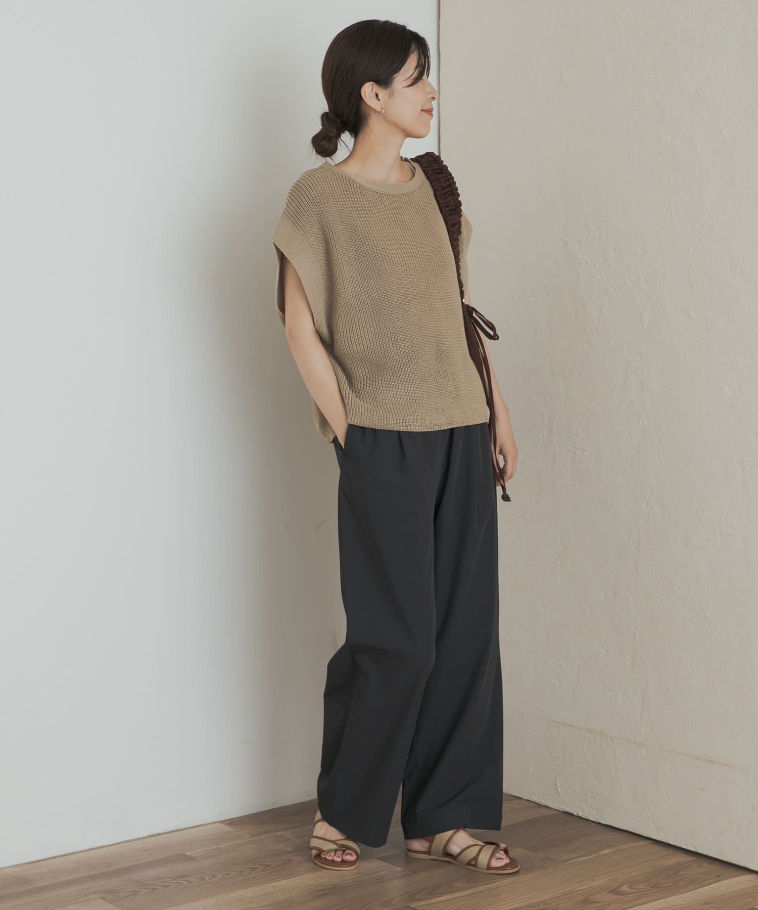 URBAN RESEARCH DOORS「『仁村紗和さん着用』『UR TECH』サマシェアストレートイージーパンツ」|その他|