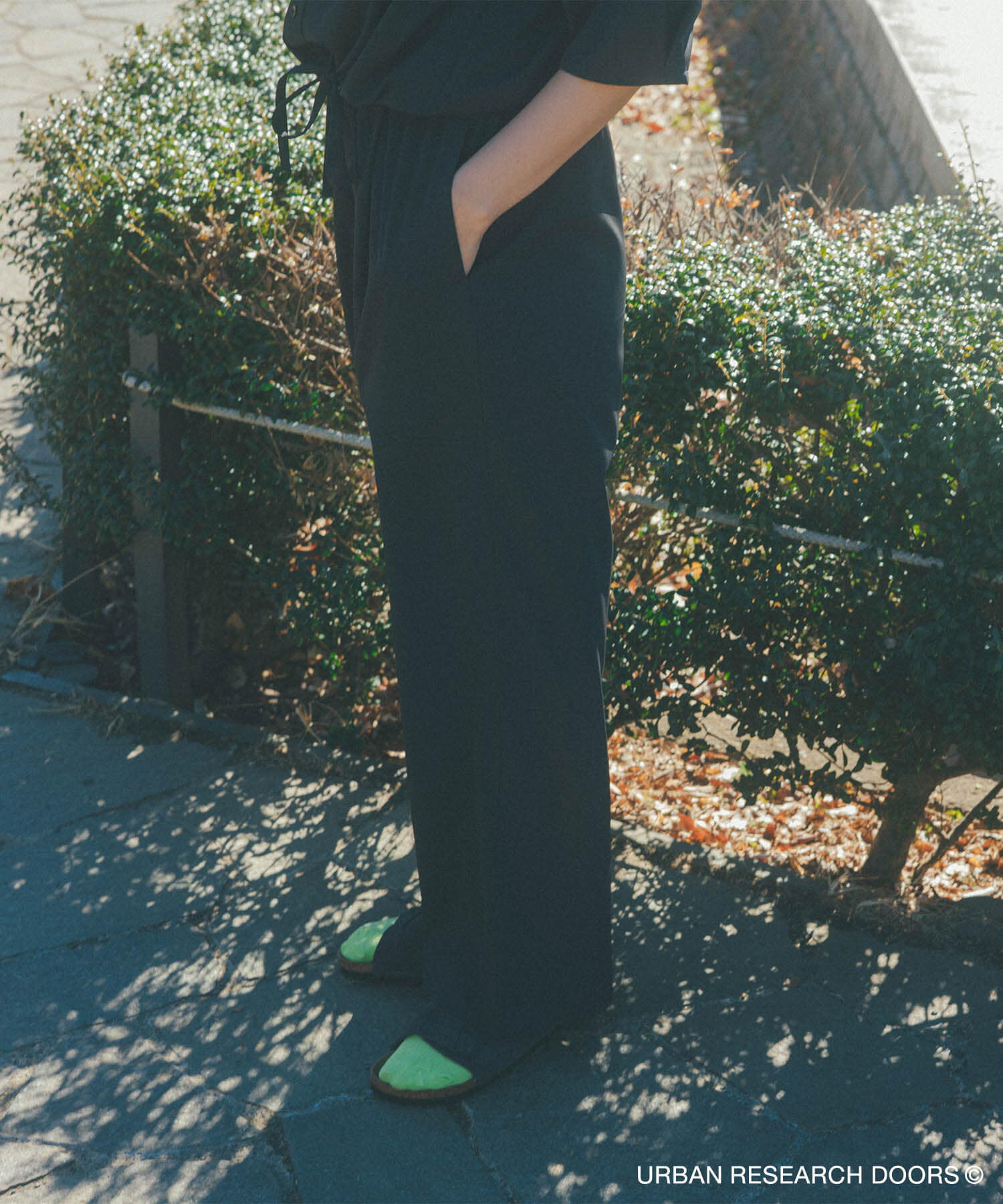 URBAN RESEARCH DOORS「『仁村紗和さん着用』『UR TECH』サマシェアストレートイージーパンツ」|その他|