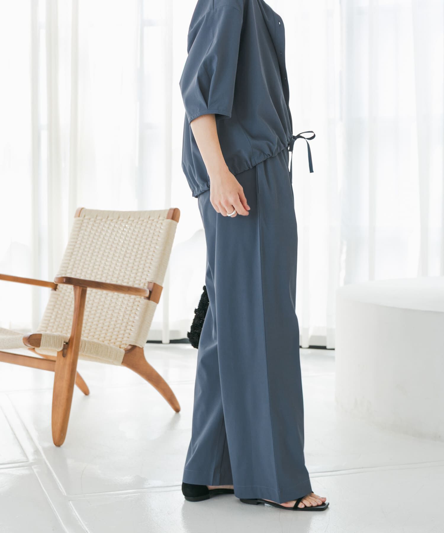 URBAN RESEARCH DOORS「『仁村紗和さん着用』『UR TECH』サマシェアストレートイージーパンツ」|その他|