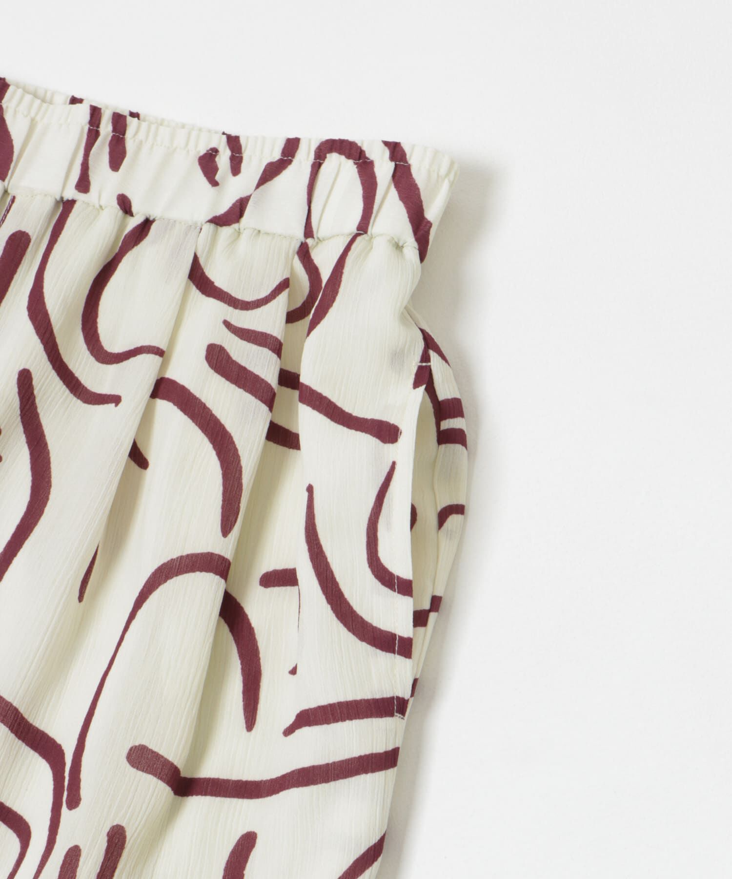 URBAN RESEARCH「『イージーケア』ドローイングアートプリントパンツ」|その他|