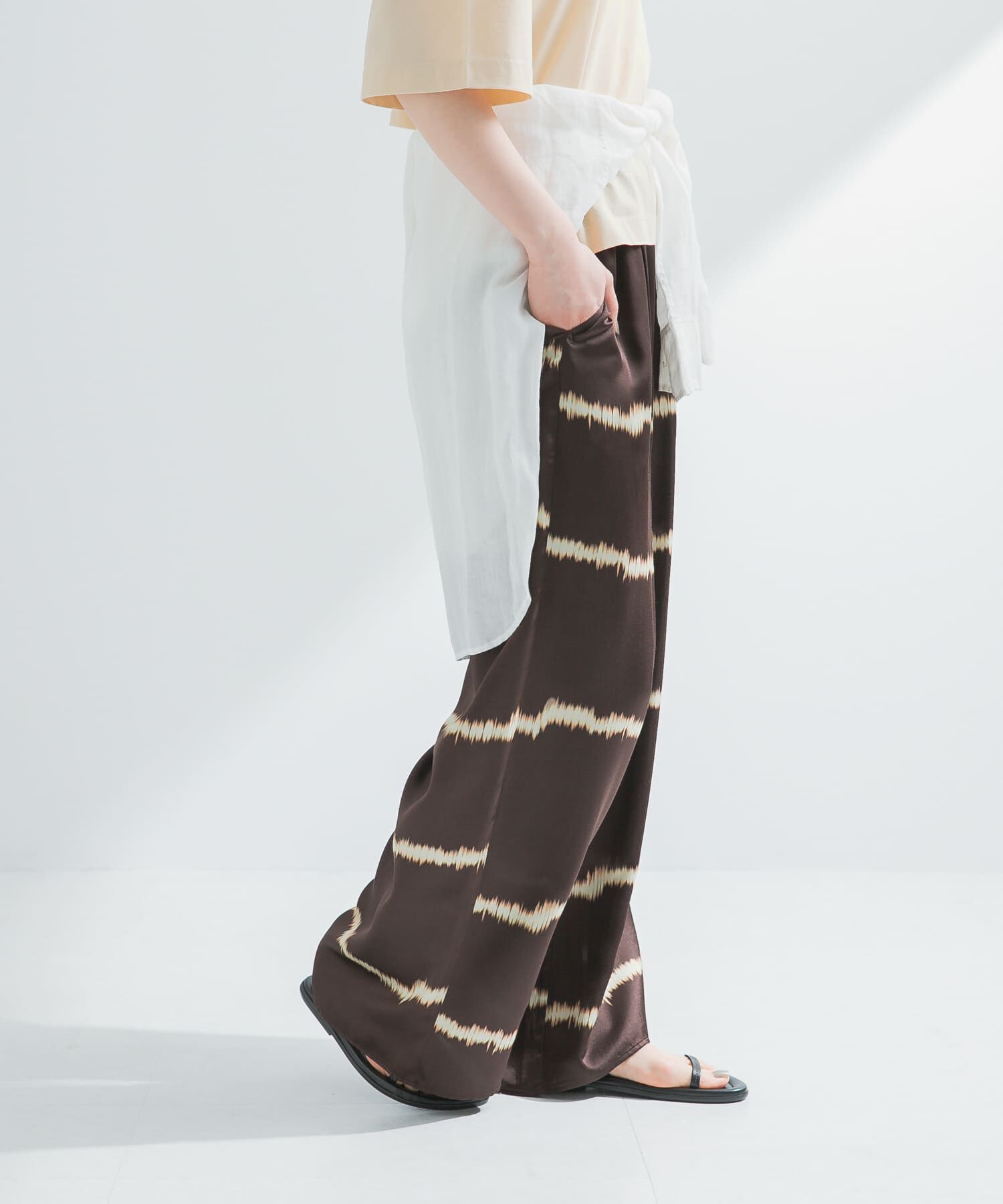 URBAN RESEARCH「『2サイズ展開』シルクミックスボーダープリントパンツ」|その他|