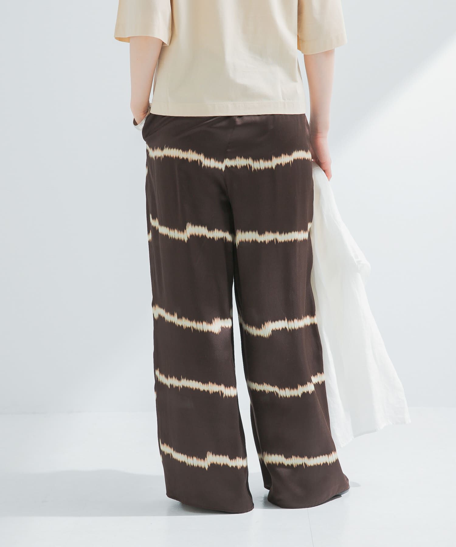 URBAN RESEARCH「『2サイズ展開』シルクミックスボーダープリントパンツ」|その他|