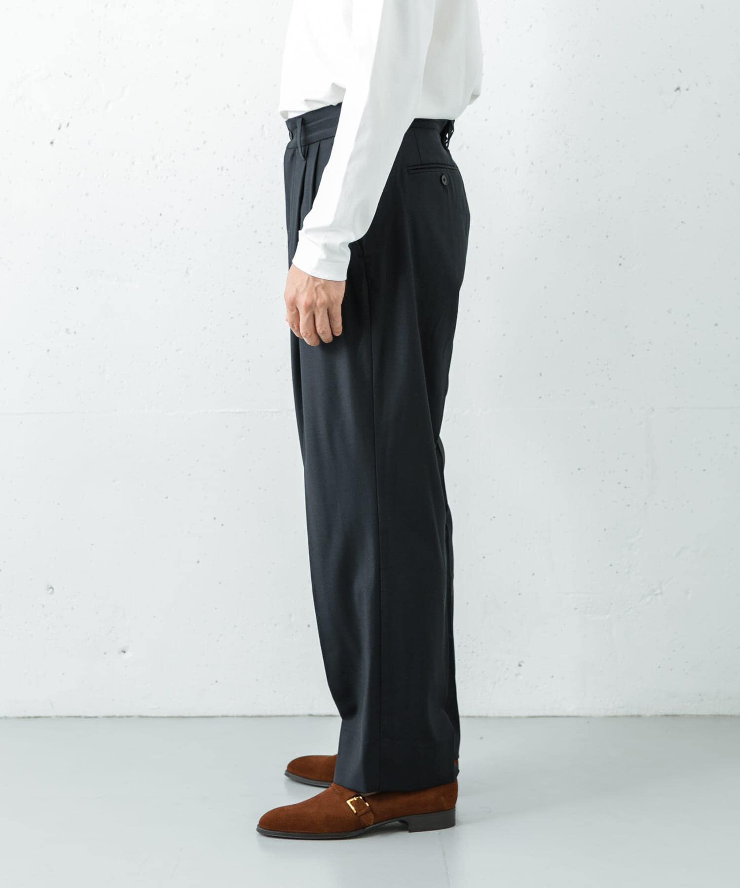 URBAN RESEARCH「new basic　Wool Silk Gabardine Pants」|その他|